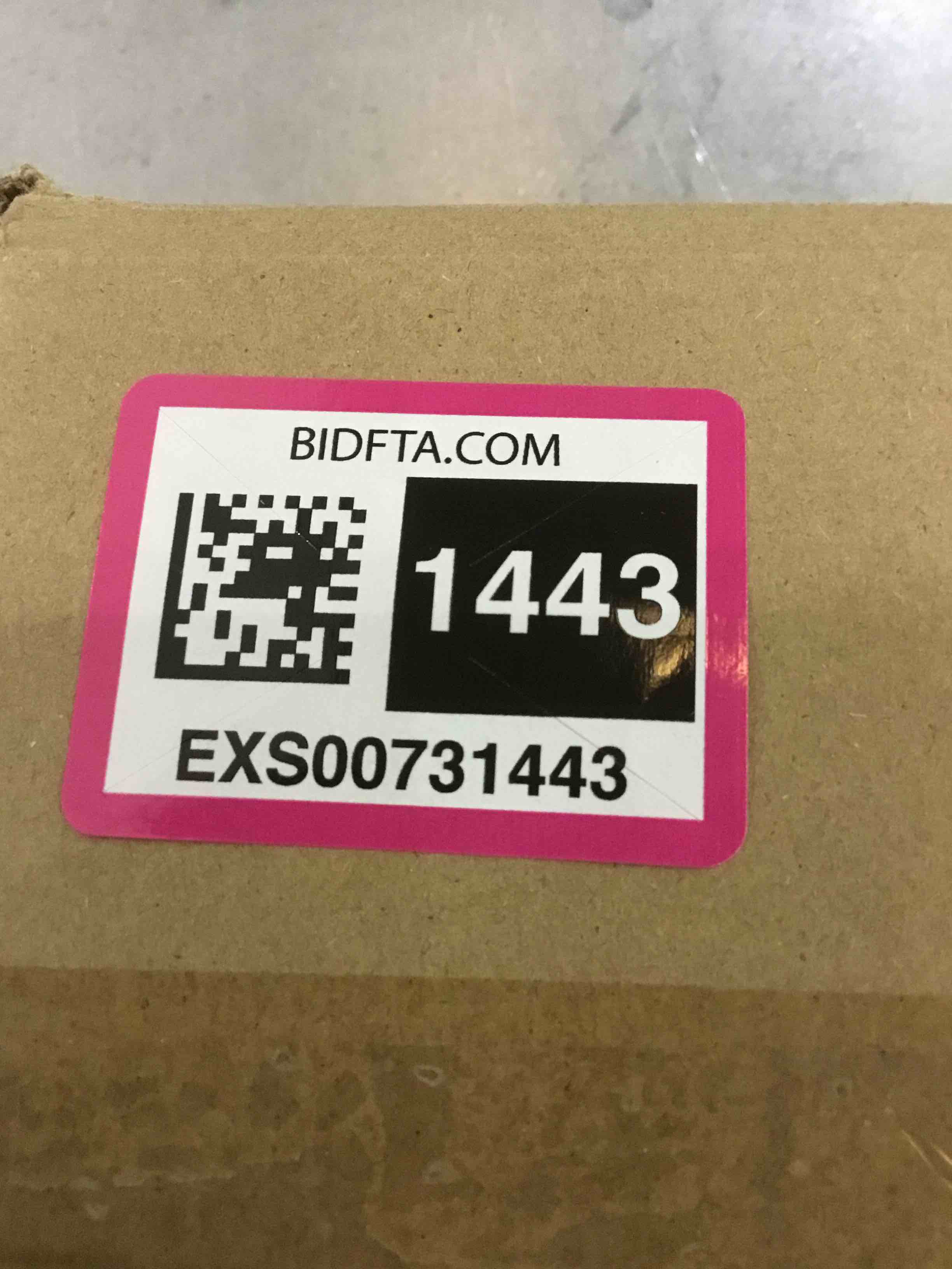 https://s3.amazonaws.com/lotting-images-prod/bidfta/EXS00731443_1702668149579.jpeg