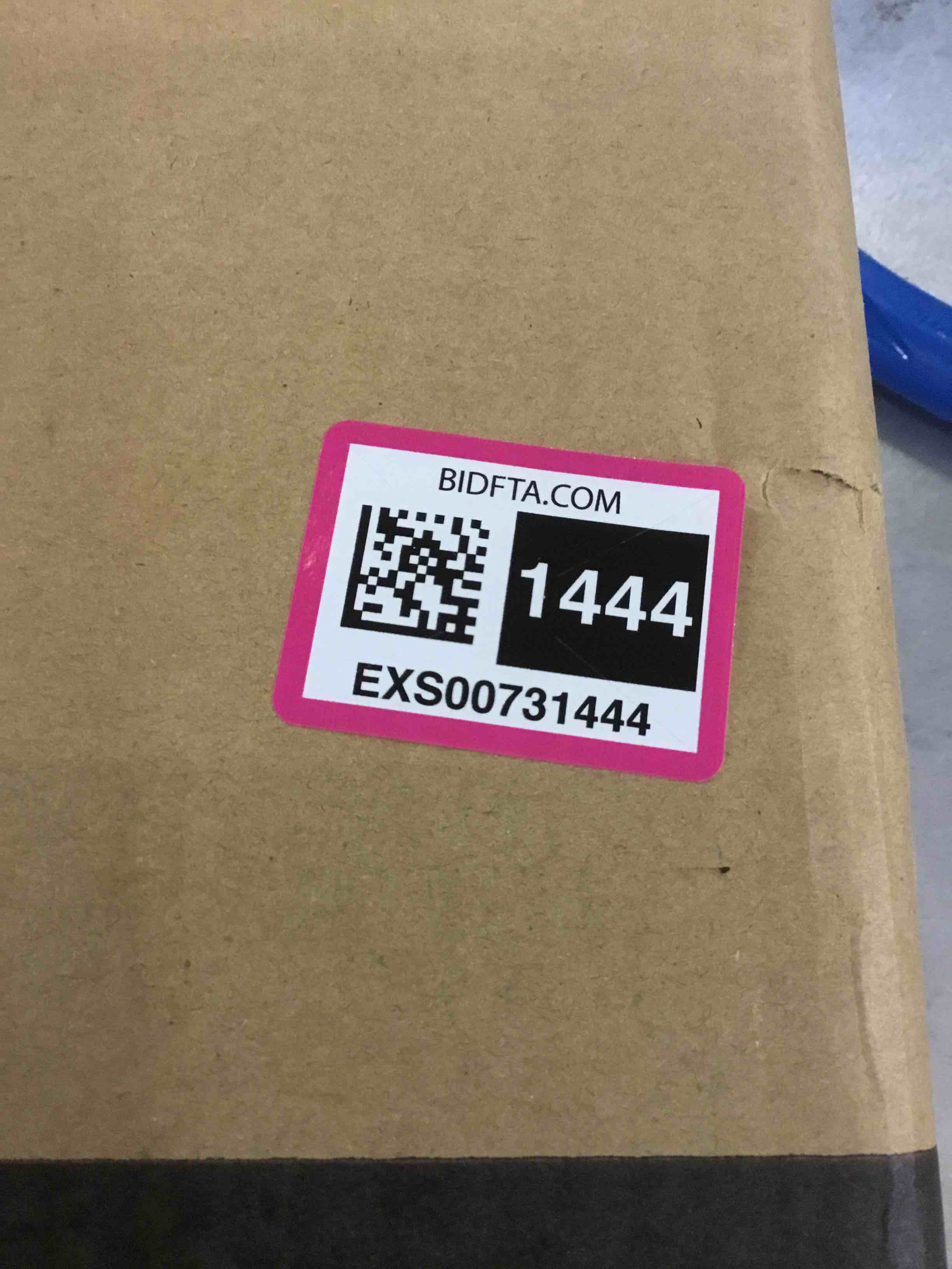 https://s3.amazonaws.com/lotting-images-prod/bidfta/EXS00731444_1702668244476.jpeg