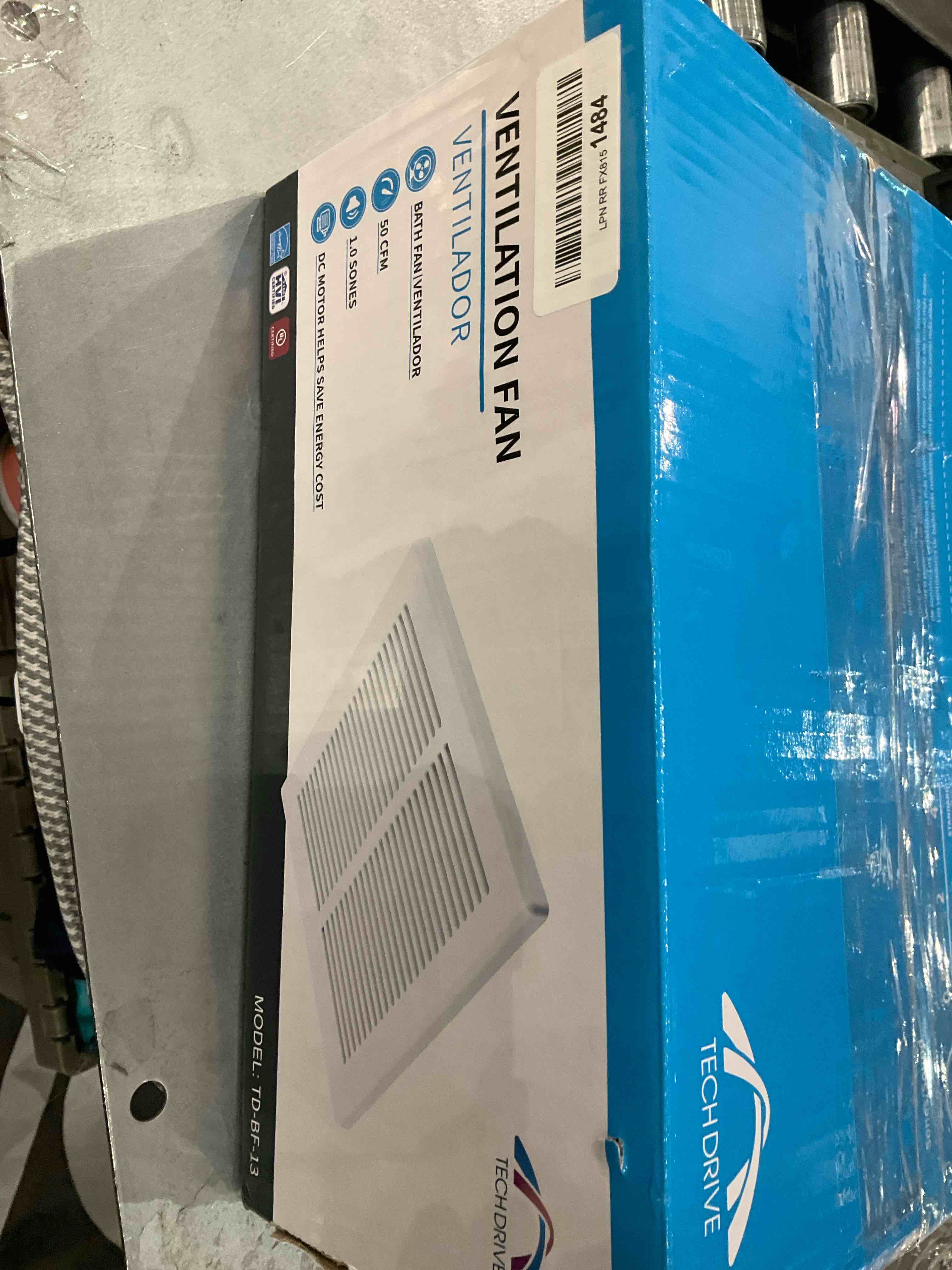 https://s3.amazonaws.com/lotting-images-prod/bidfta/EXS00733237_1702474595422.jpeg