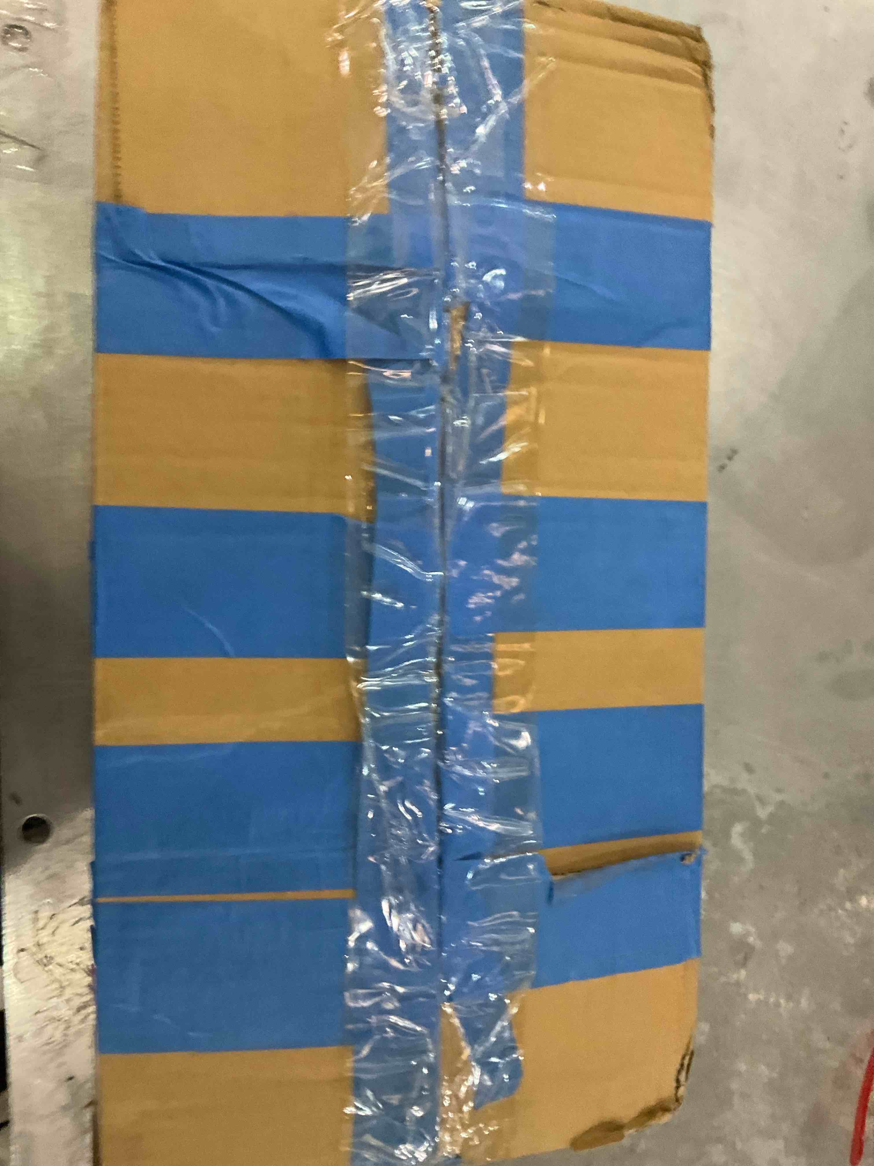https://s3.amazonaws.com/lotting-images-prod/bidfta/EXS00733362_1702495981456.jpeg