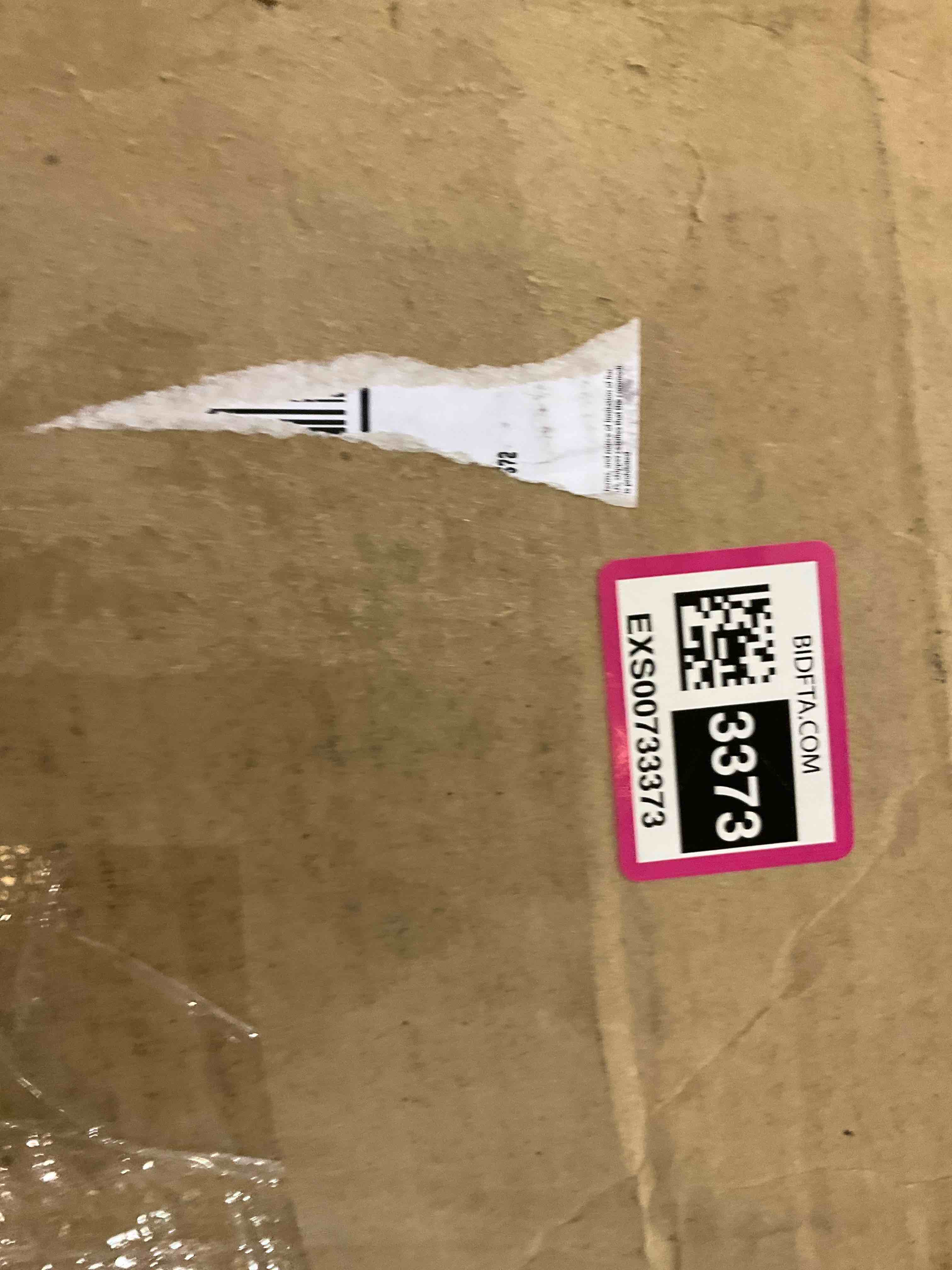 https://s3.amazonaws.com/lotting-images-prod/bidfta/EXS00733373_1702497066706.jpeg