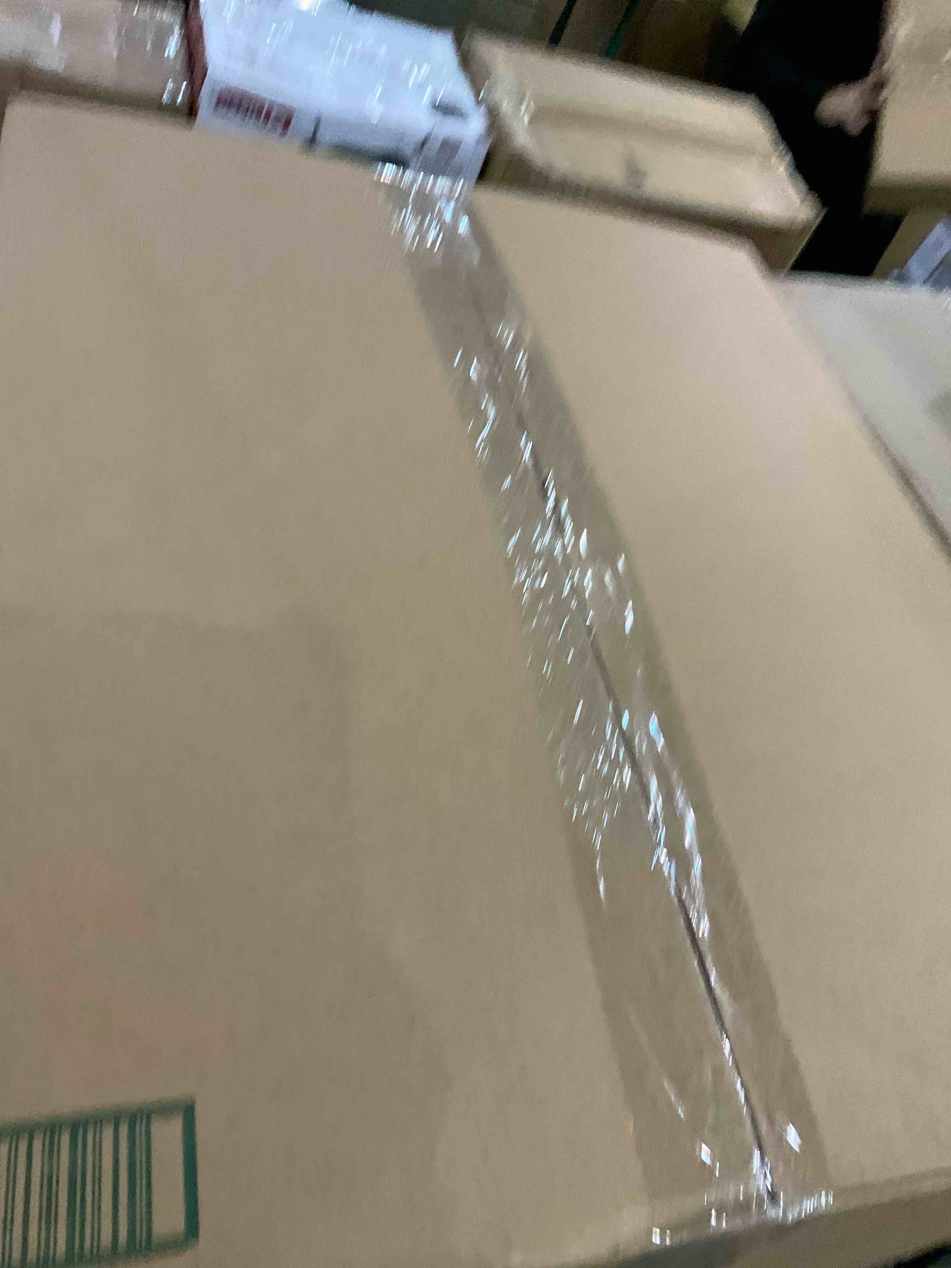 https://s3.amazonaws.com/lotting-images-prod/bidfta/EXS00733442_1702564467710.jpeg