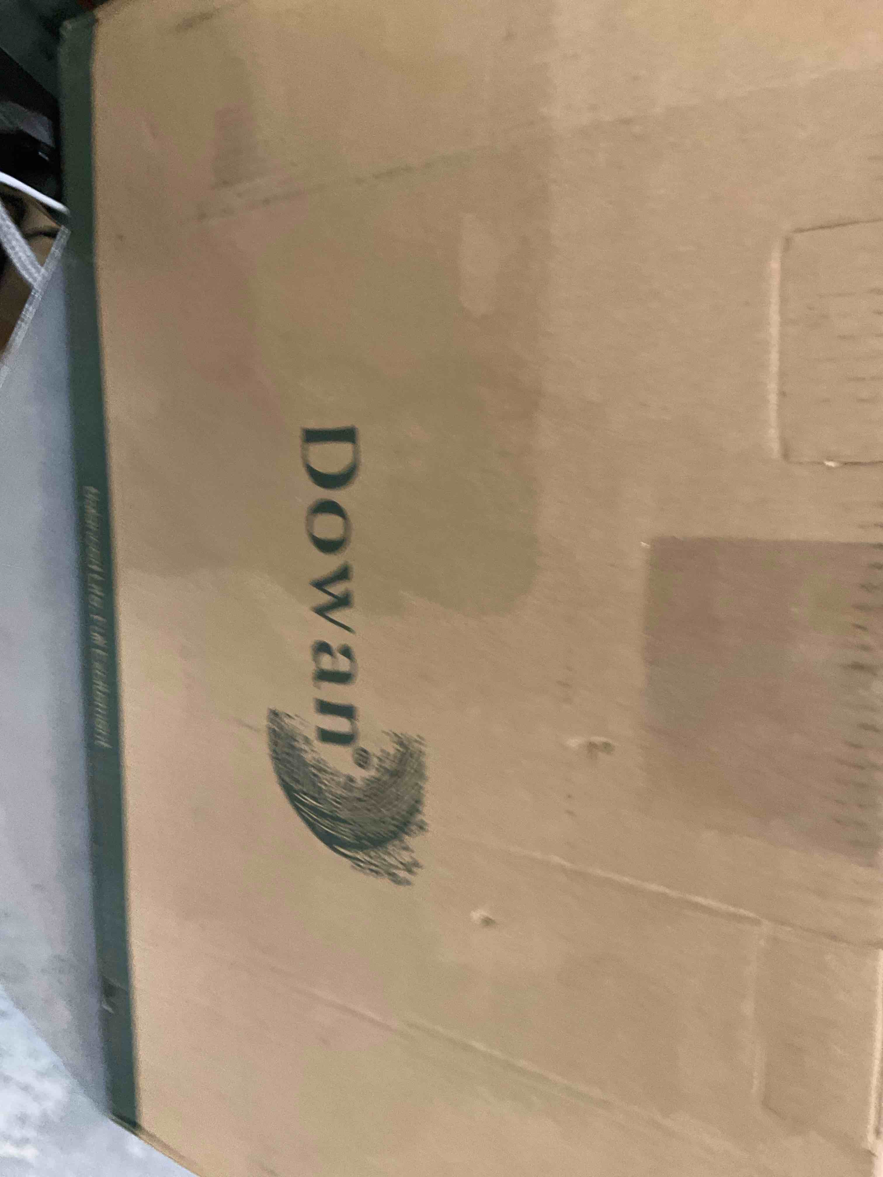 https://s3.amazonaws.com/lotting-images-prod/bidfta/EXS00733498_1702576083627.jpeg