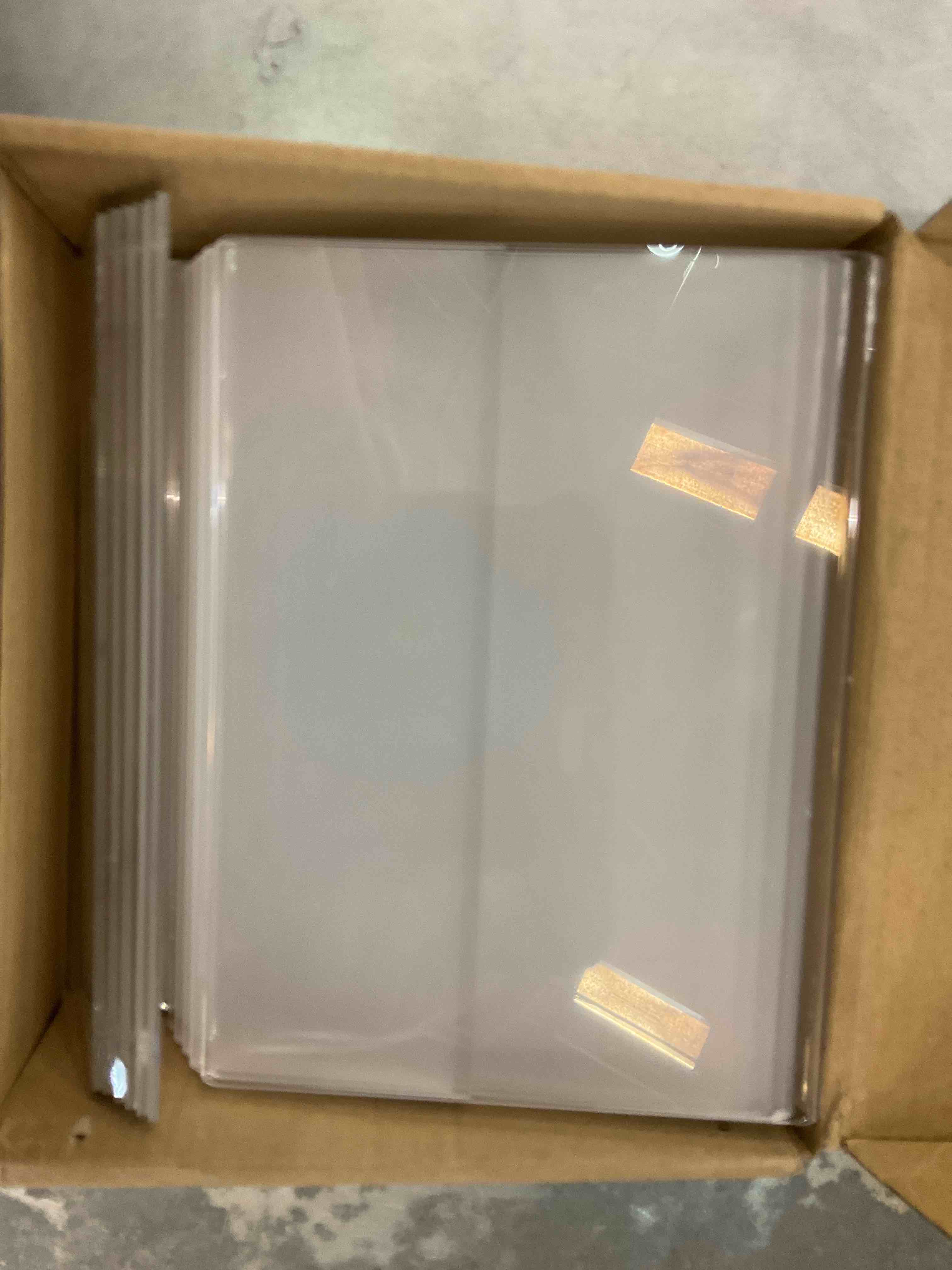 https://s3.amazonaws.com/lotting-images-prod/bidfta/EXS00733499_1702576149974.jpeg