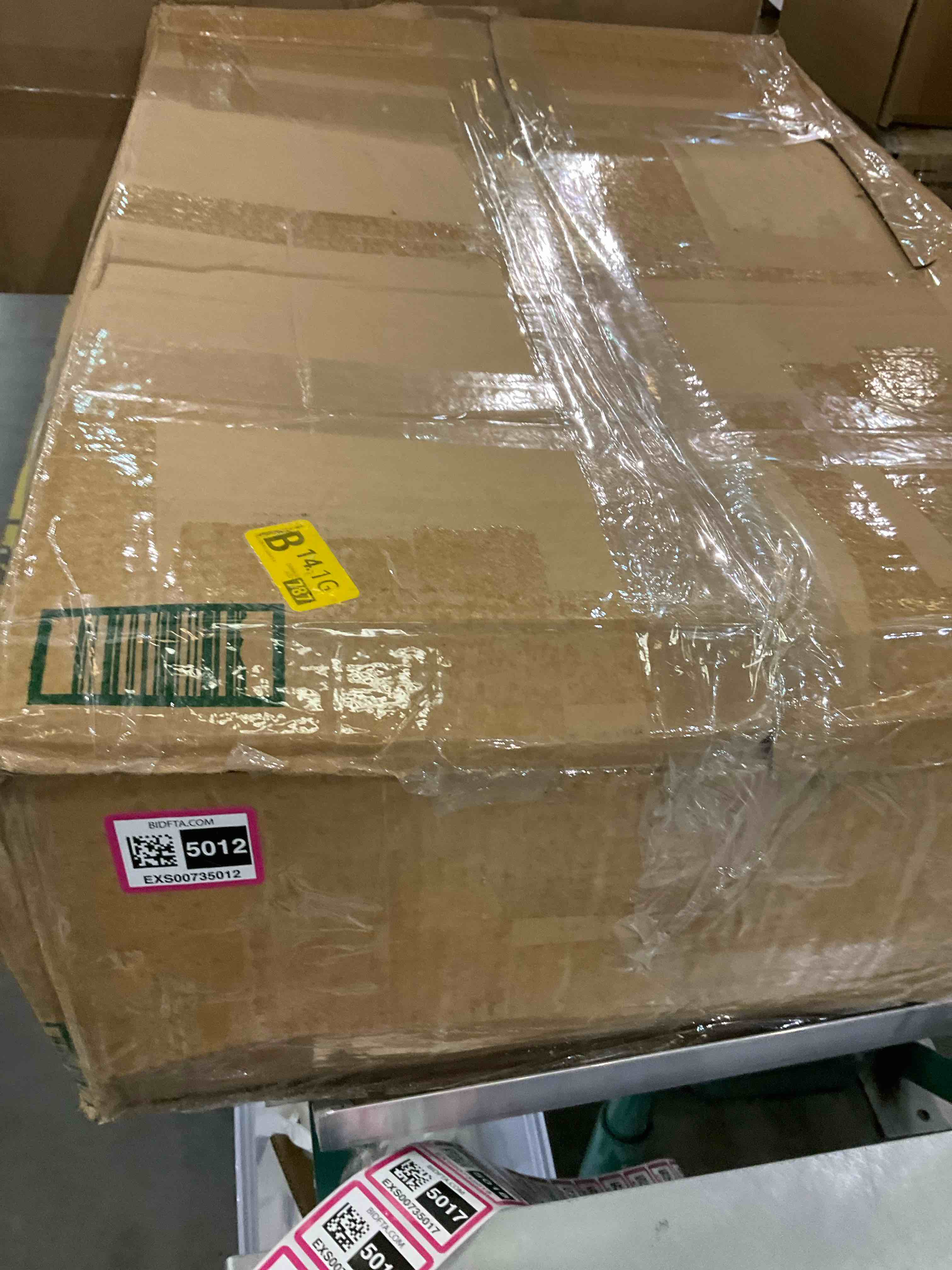 https://s3.amazonaws.com/lotting-images-prod/bidfta/EXS00735015_1702569000939.jpeg