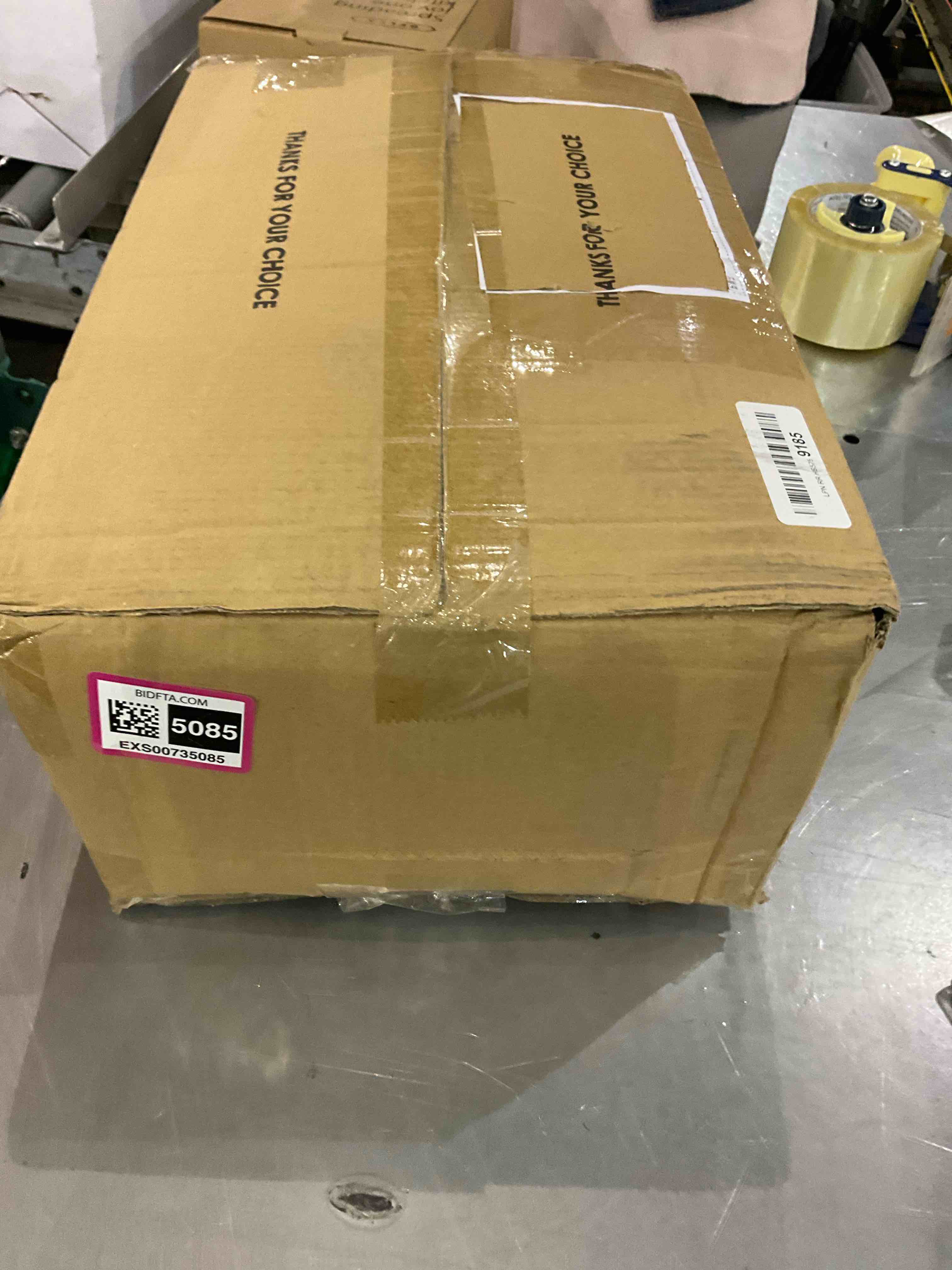 https://s3.amazonaws.com/lotting-images-prod/bidfta/EXS00735085_1702644133195.jpeg
