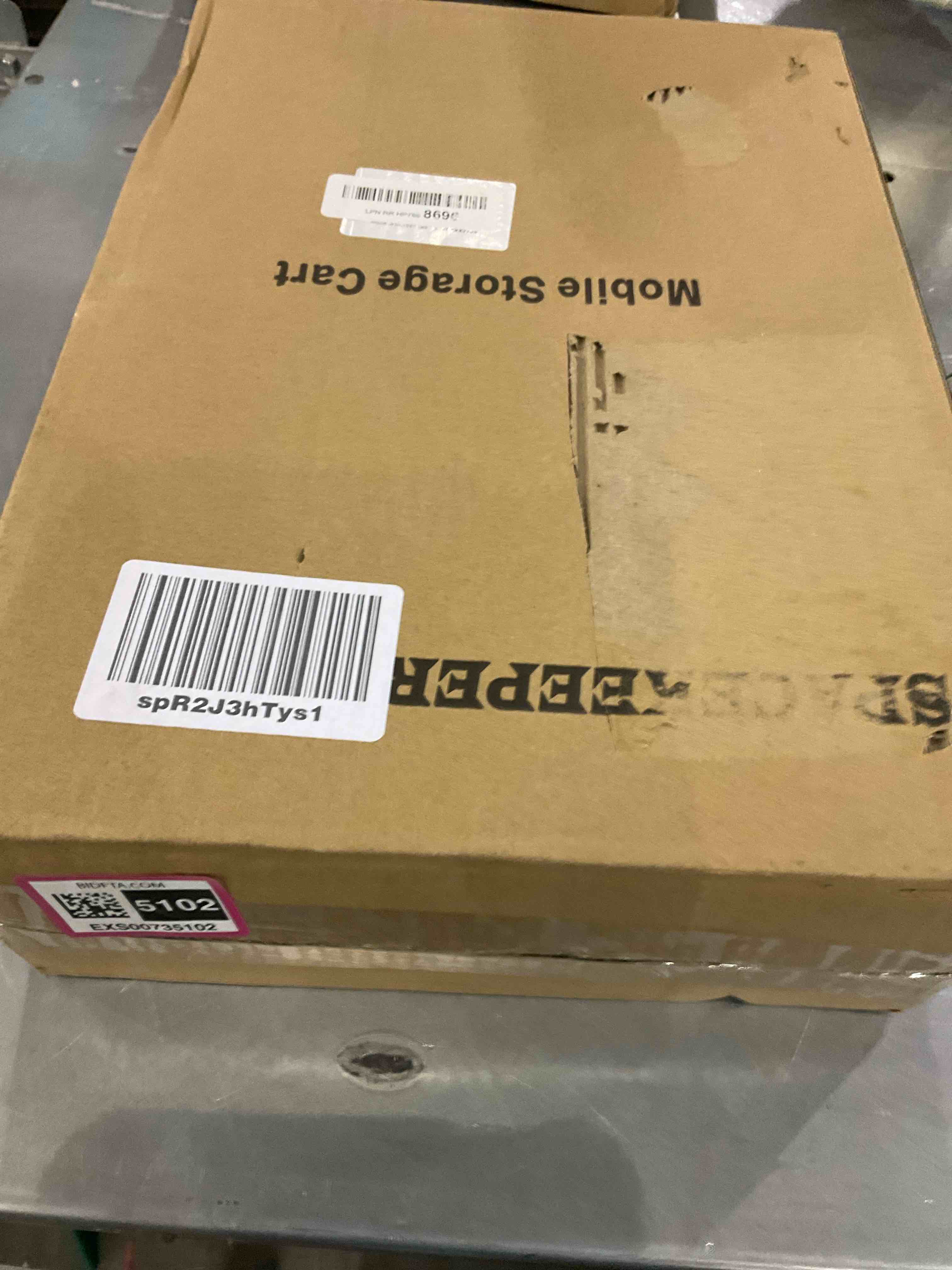 https://s3.amazonaws.com/lotting-images-prod/bidfta/EXS00735102_1702645581528.jpeg