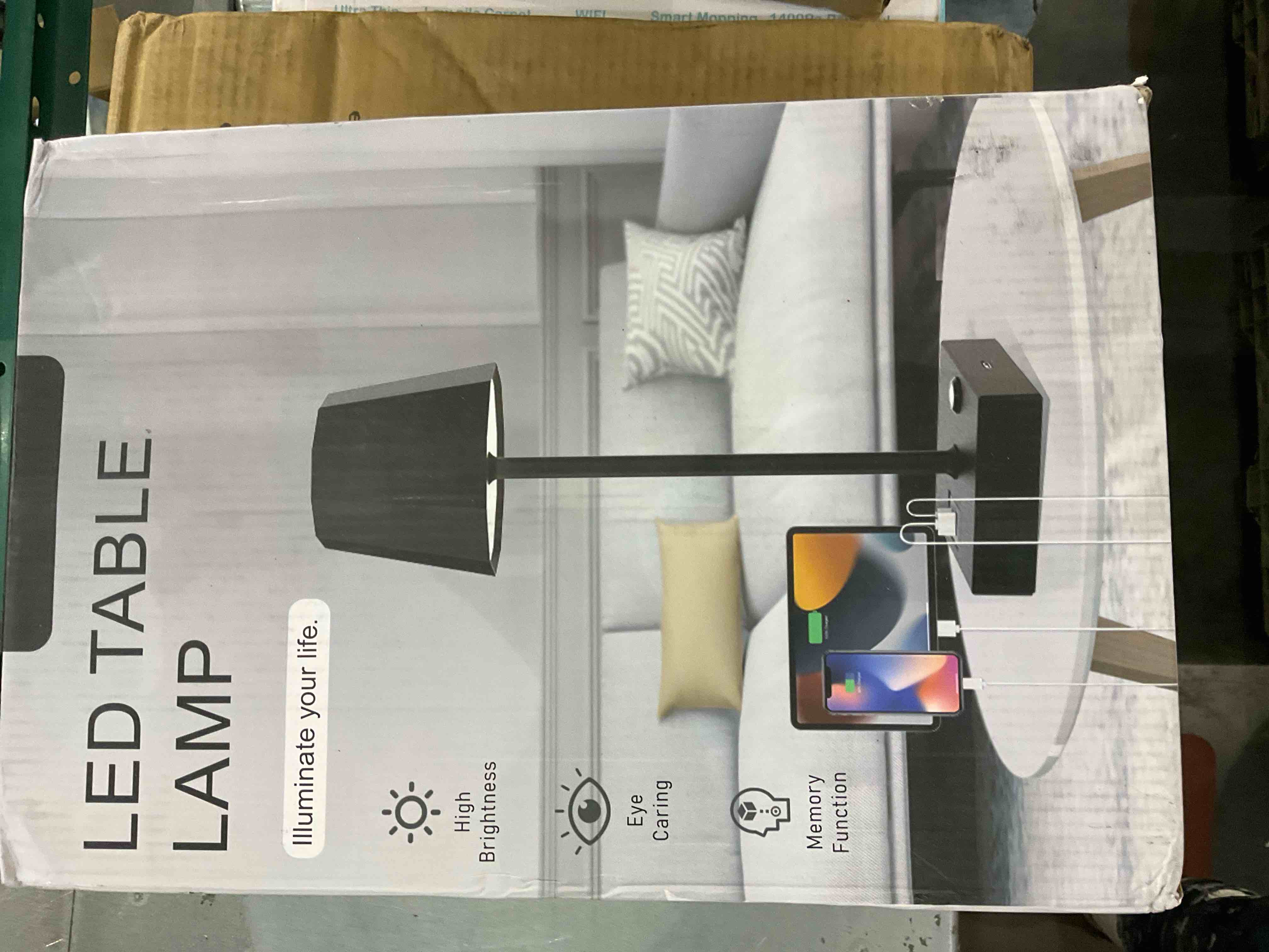 https://s3.amazonaws.com/lotting-images-prod/bidfta/EXS00735681_1702645485669.jpeg