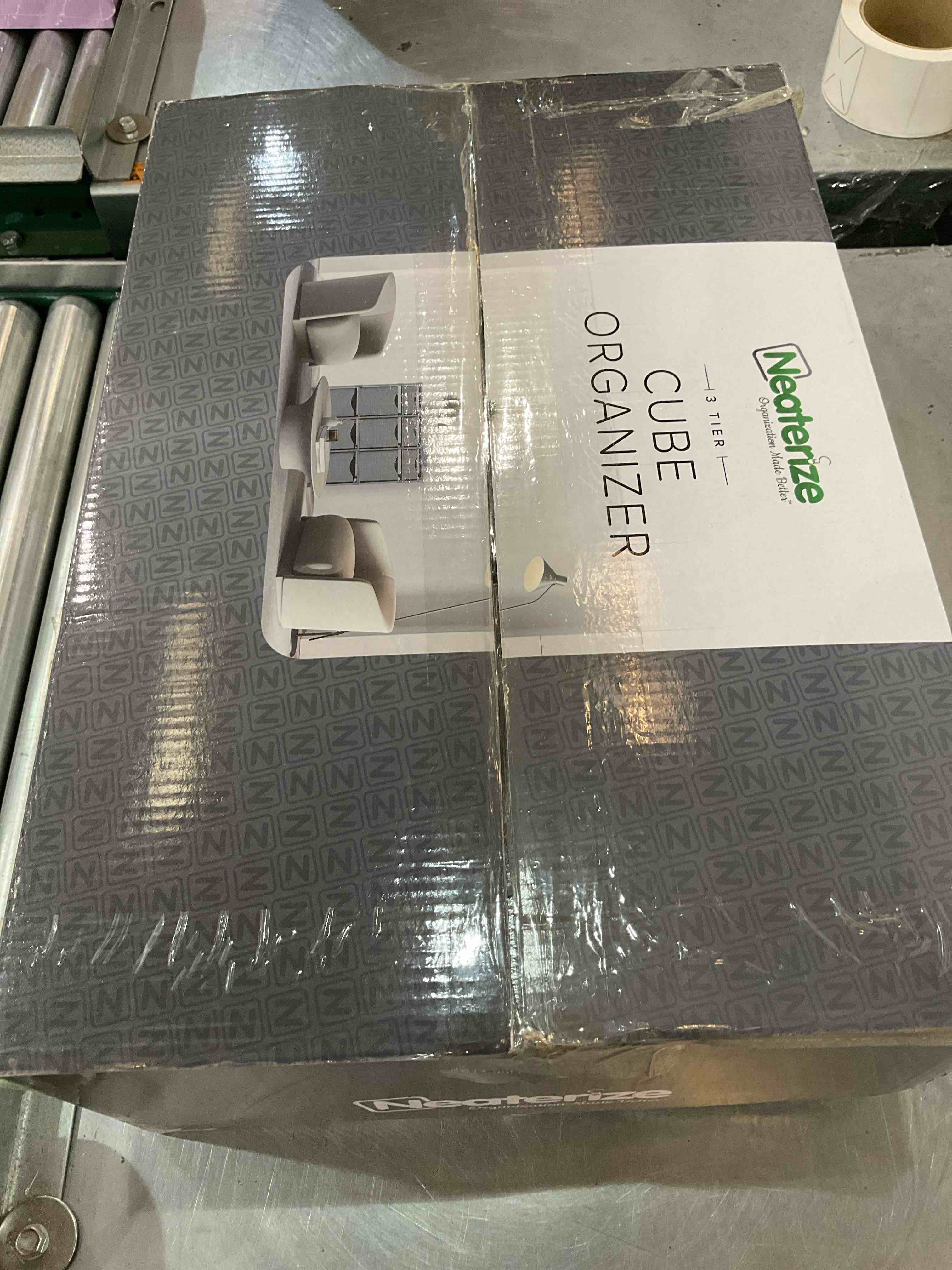 https://s3.amazonaws.com/lotting-images-prod/bidfta/EXS00736361_1701978729453.jpeg