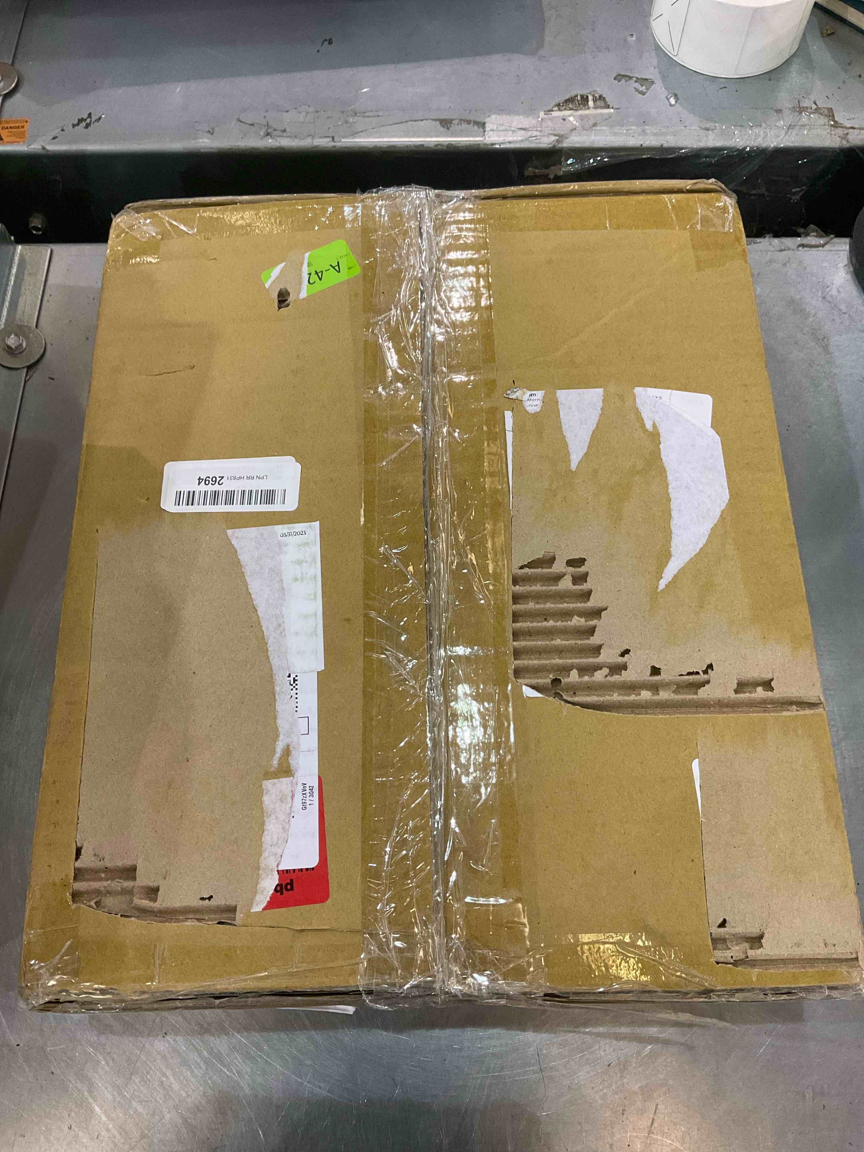 https://s3.amazonaws.com/lotting-images-prod/bidfta/EXS00736496_1702058492731.jpeg