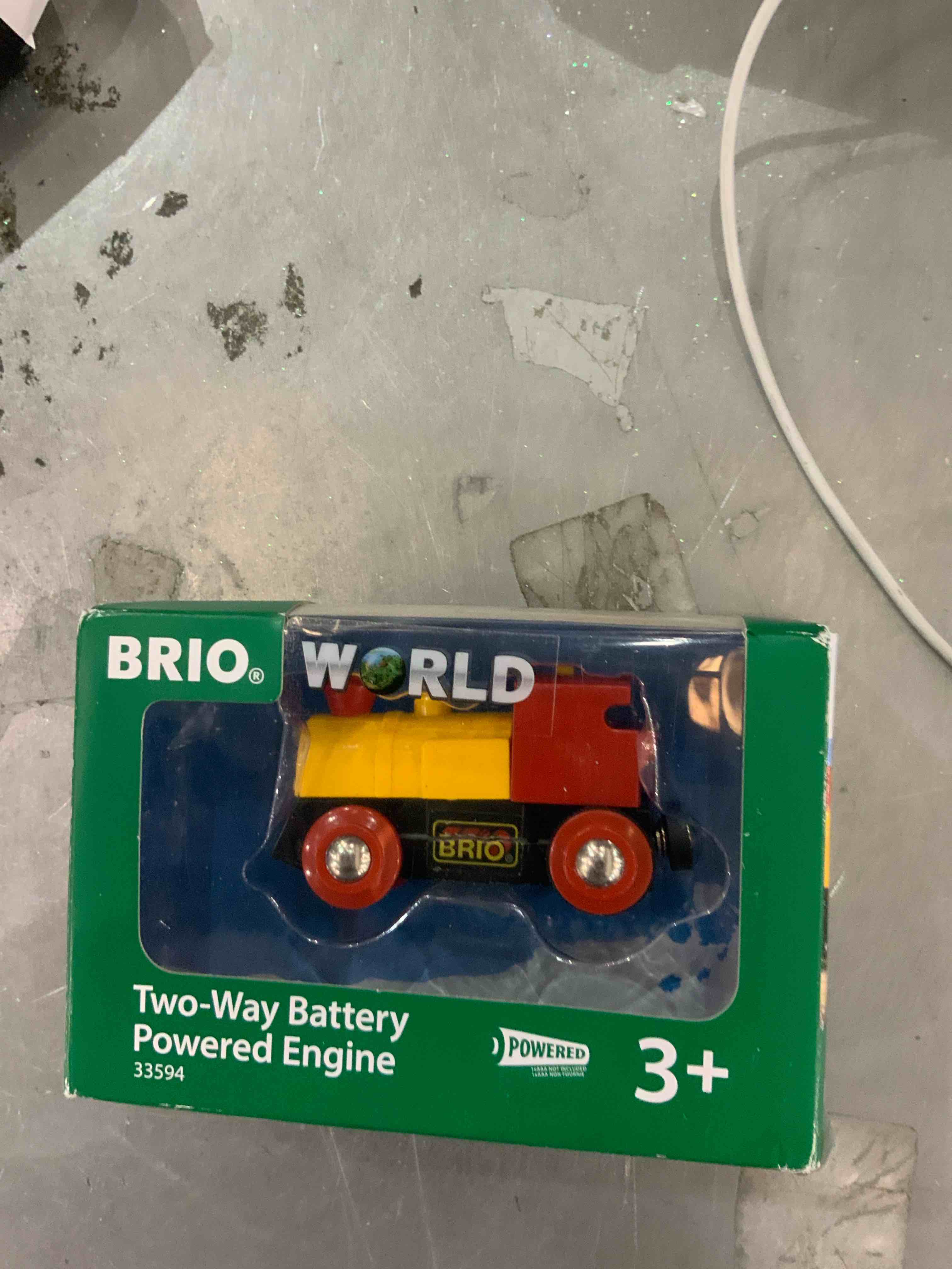 BRIO World - 33594 Two-Way Battery-Operated Engine | Train Toy for Kids Ages 3 and Up