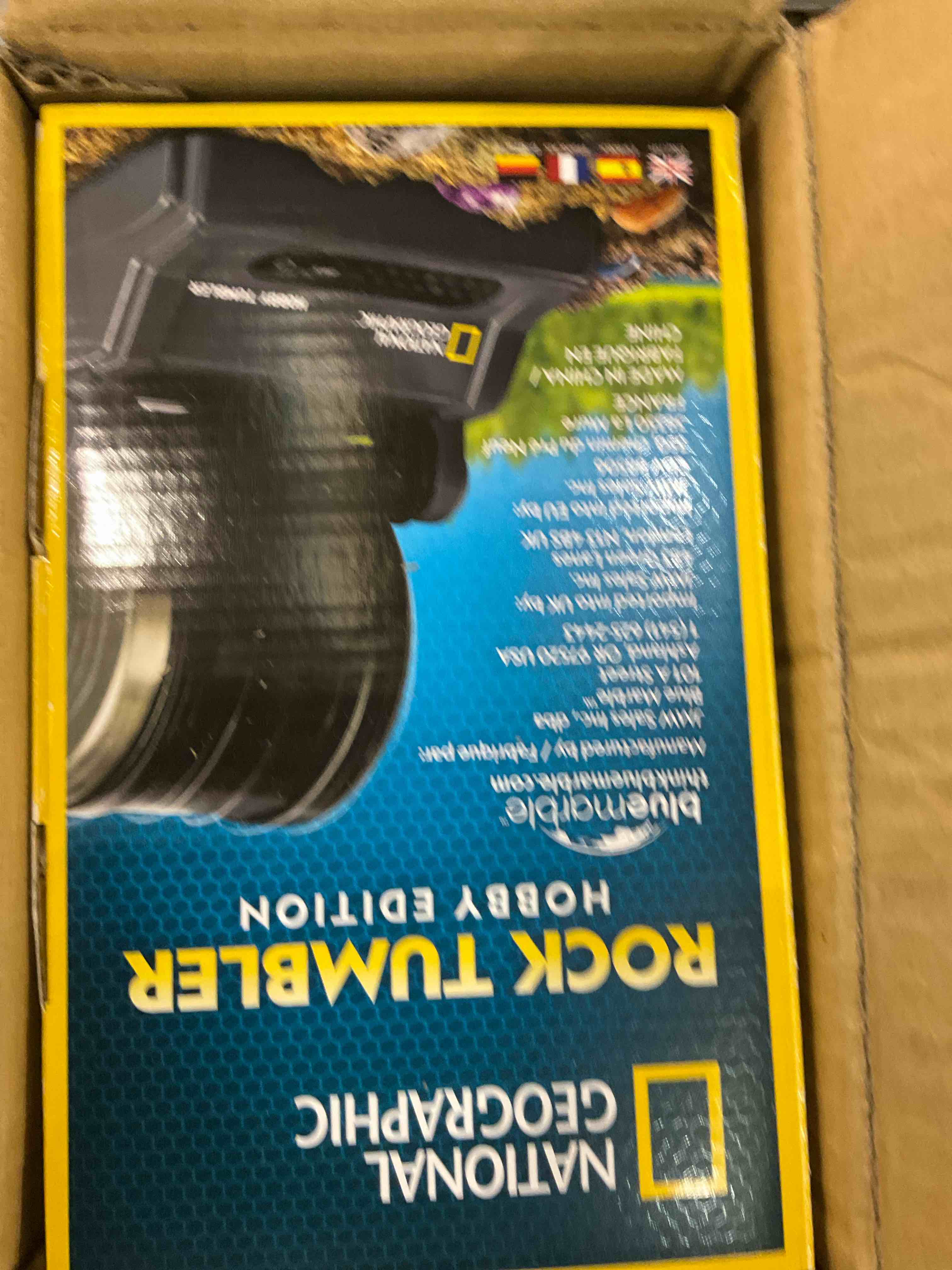 https://s3.amazonaws.com/lotting-images-prod/bidfta/EXS00737060_1702042581594.jpeg