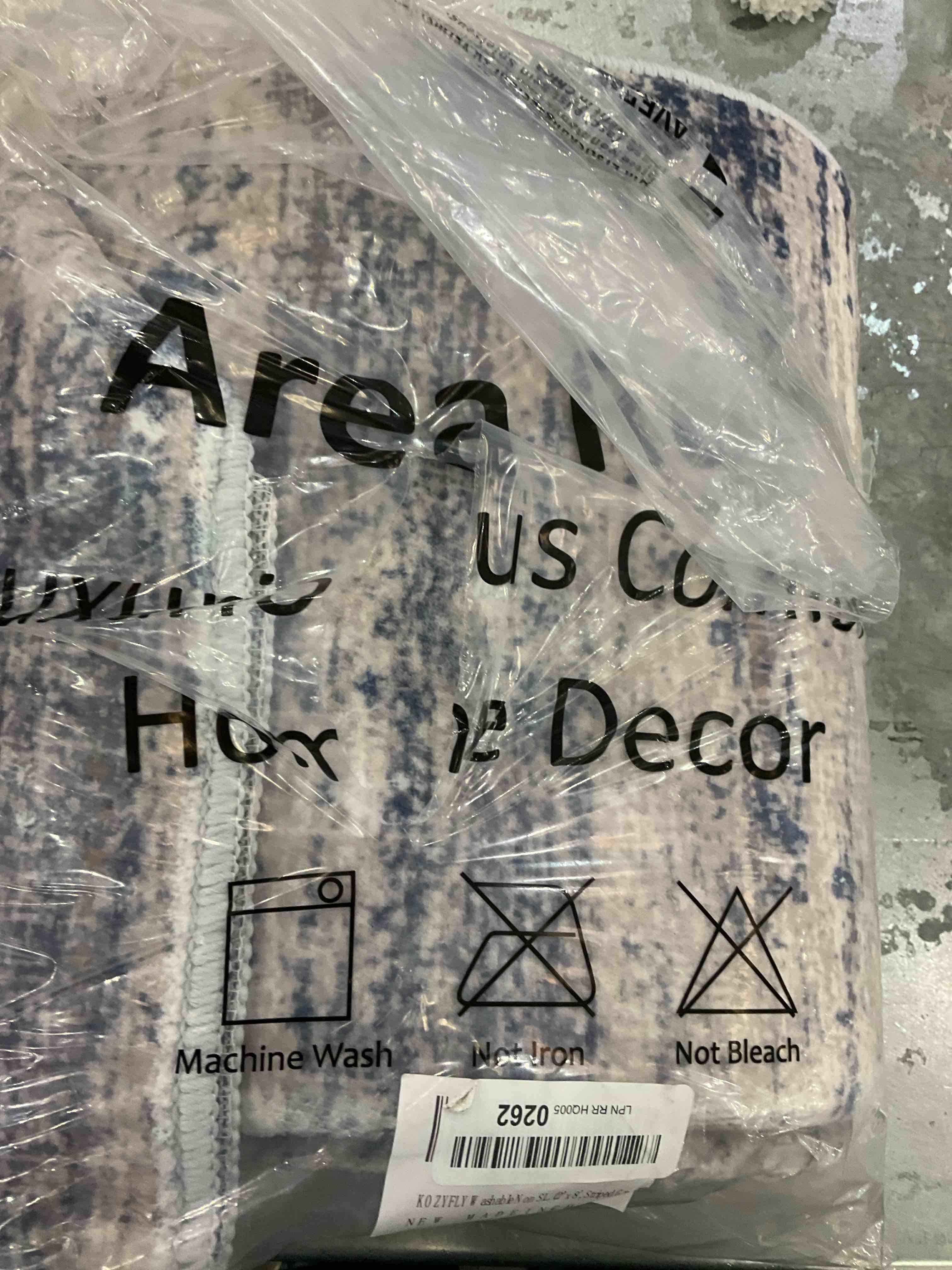 https://s3.amazonaws.com/lotting-images-prod/bidfta/EXS00737596_1703088159018.jpeg