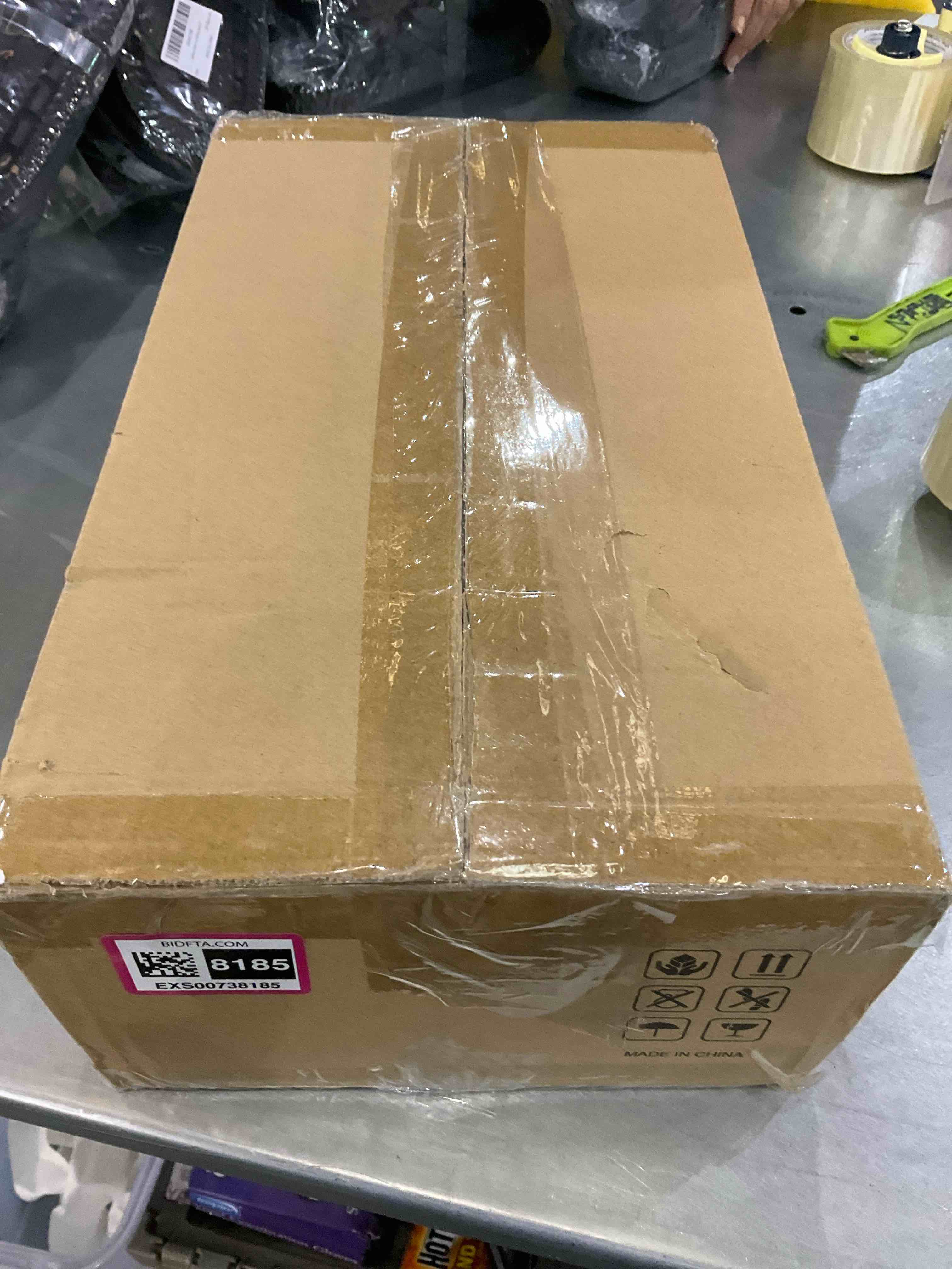 https://s3.amazonaws.com/lotting-images-prod/bidfta/EXS00738185_1702477672512.jpeg