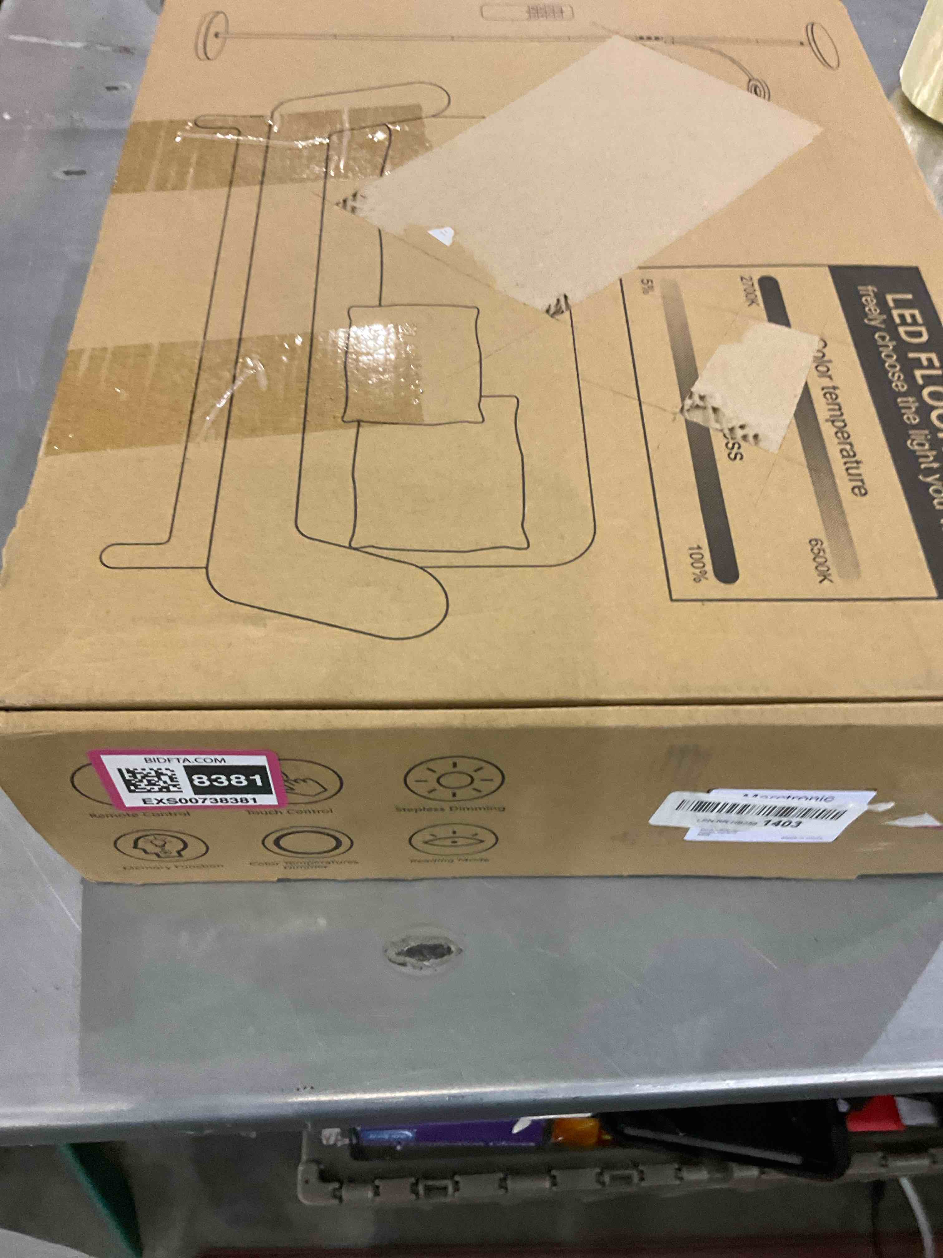 https://s3.amazonaws.com/lotting-images-prod/bidfta/EXS00738381_1702555984159.jpeg