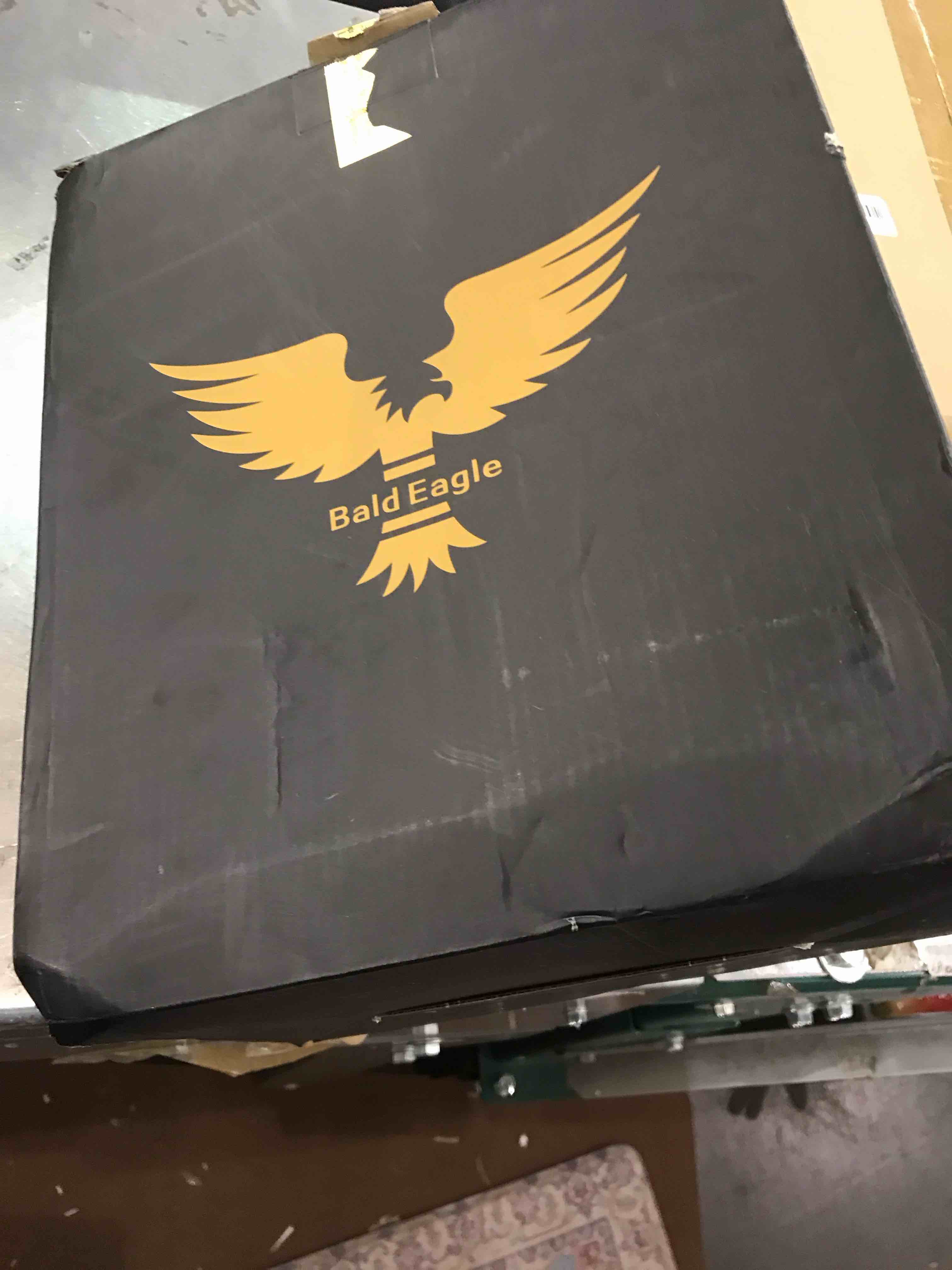 https://s3.amazonaws.com/lotting-images-prod/bidfta/EXS00738559_1701961195417.jpeg