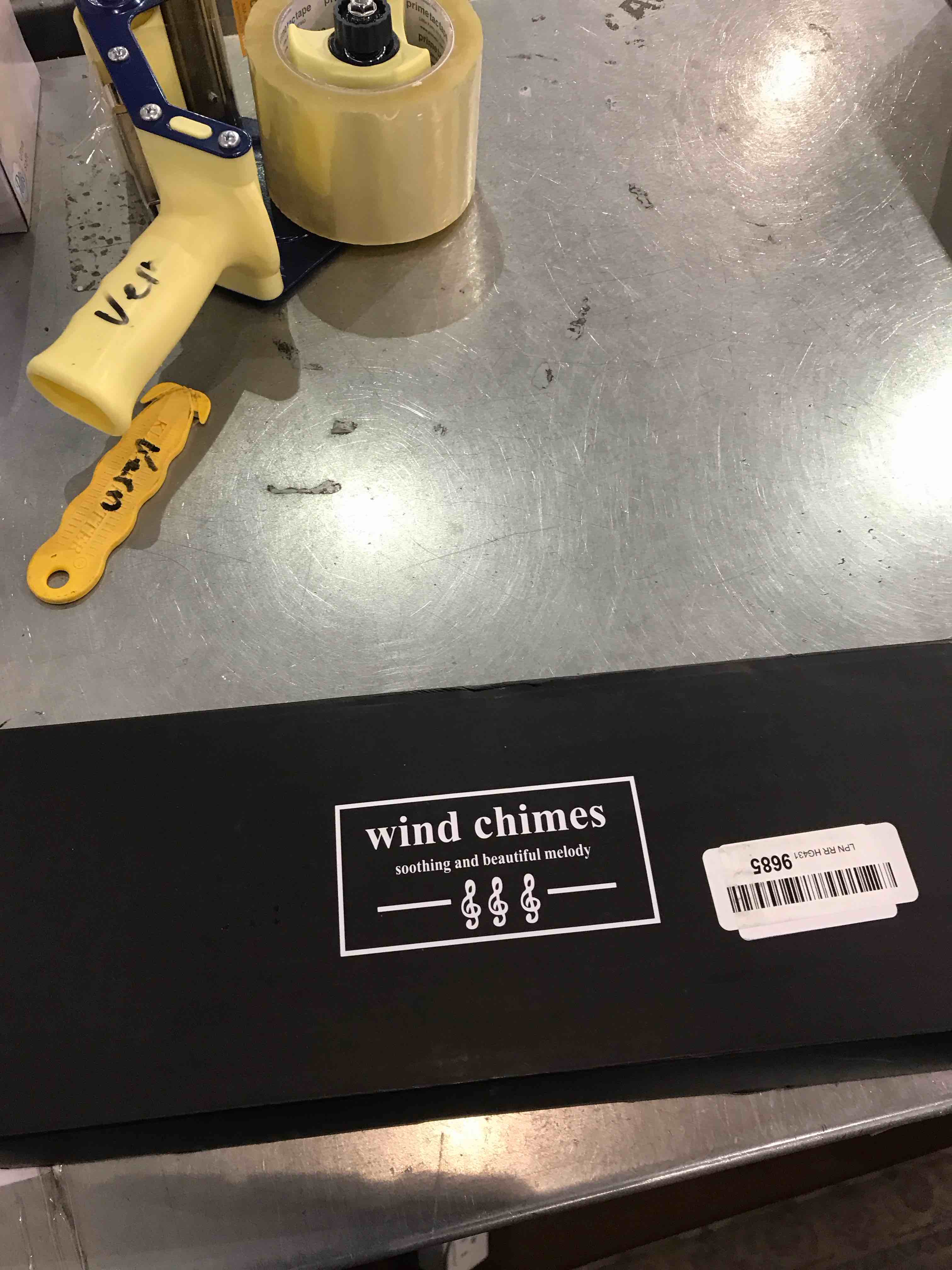 Large Aluminium Wind Chimes 37" Inches to Create a Zen Atmosphere Suitable for Outdoor, Garden, Patio Decoration. Classic Black Wind Chimes with Wind Catcher Suitable as A Gift for Unisex