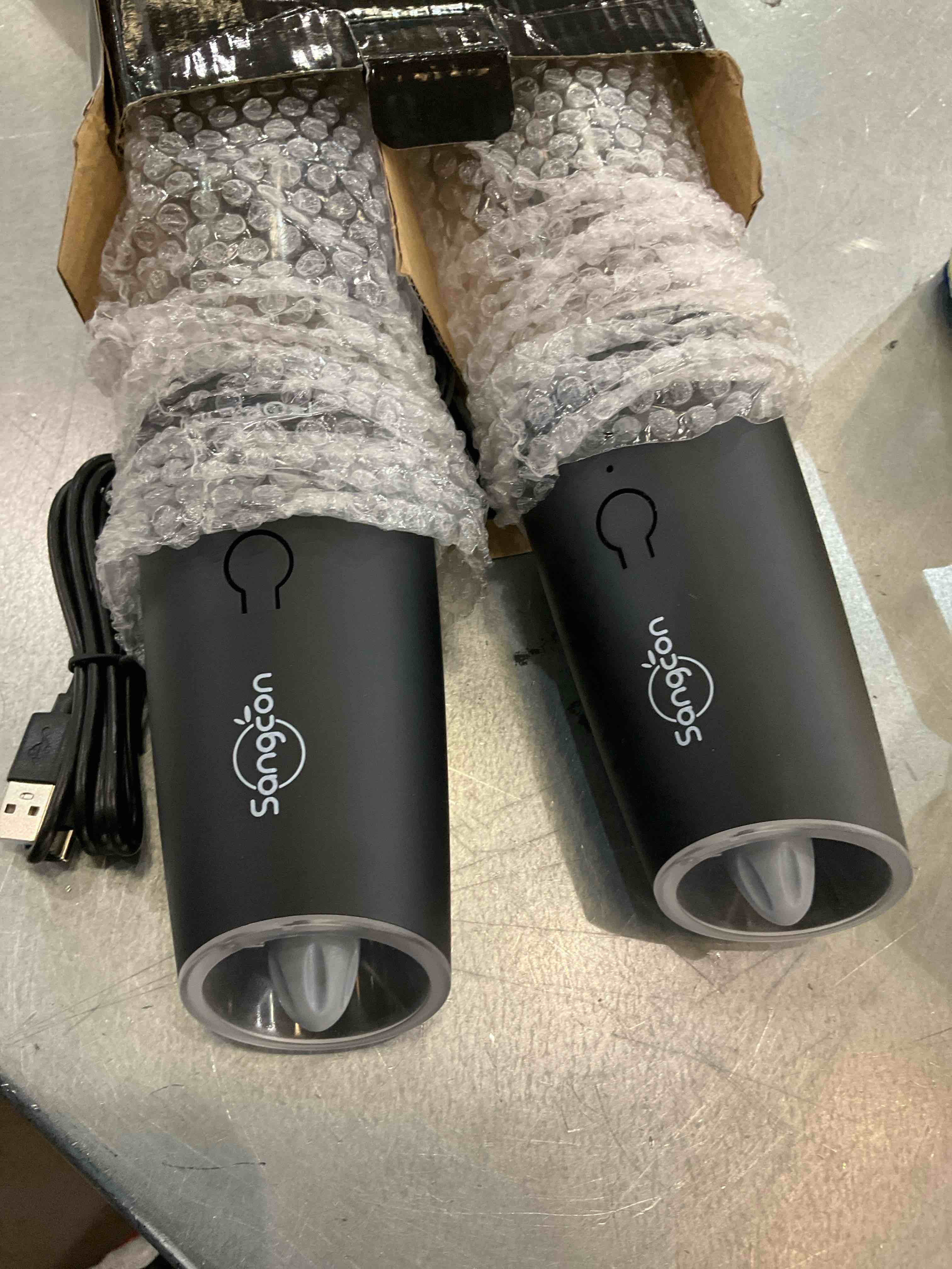 https://s3.amazonaws.com/lotting-images-prod/bidfta/EXS00739061_1702916194415.jpeg
