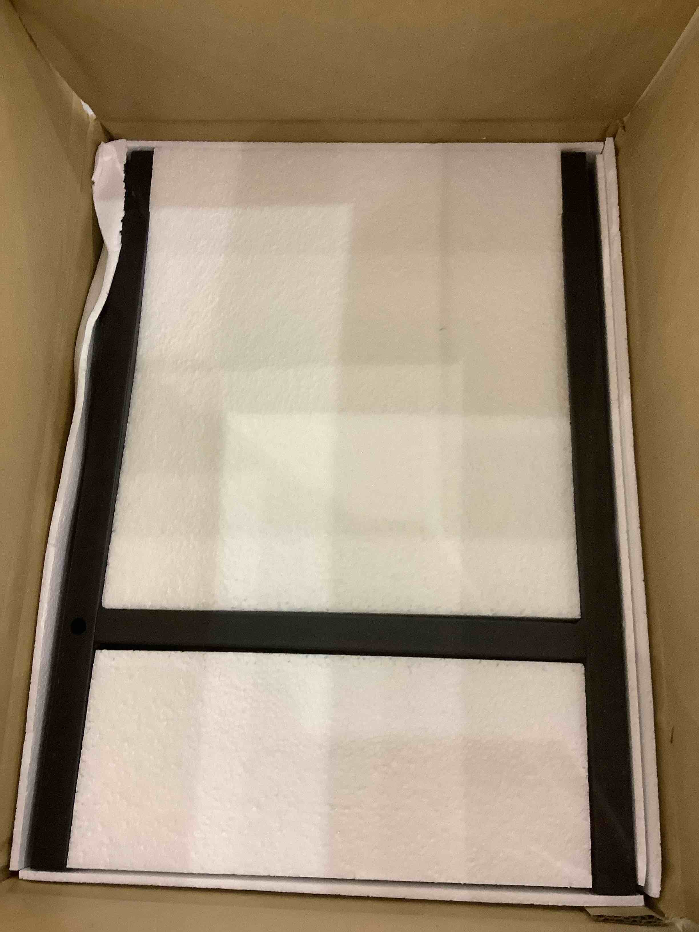 https://s3.amazonaws.com/lotting-images-prod/bidfta/EXS00740117_1701979558783.jpeg