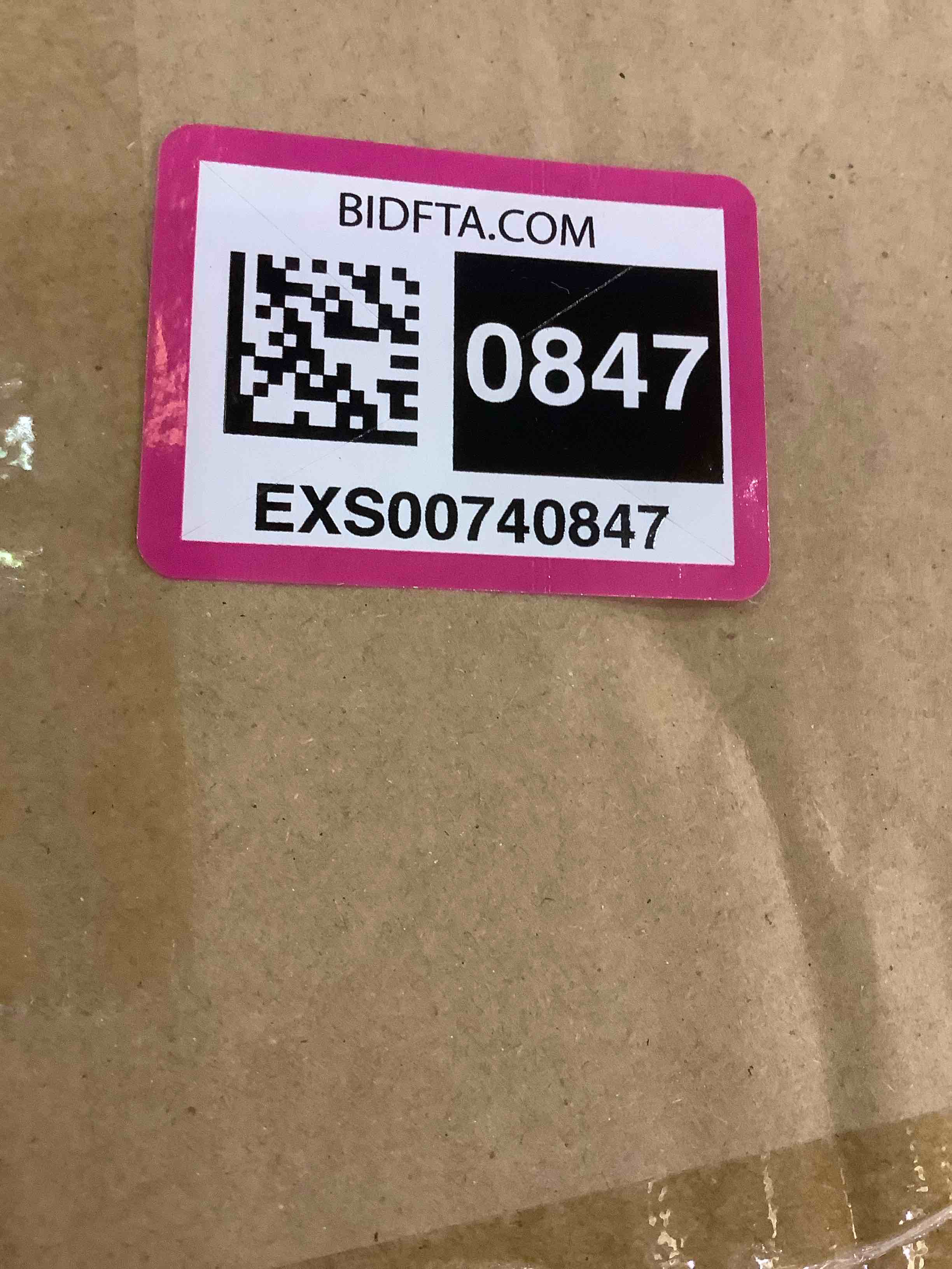 https://s3.amazonaws.com/lotting-images-prod/bidfta/EXS00740847_1702058437765.jpeg
