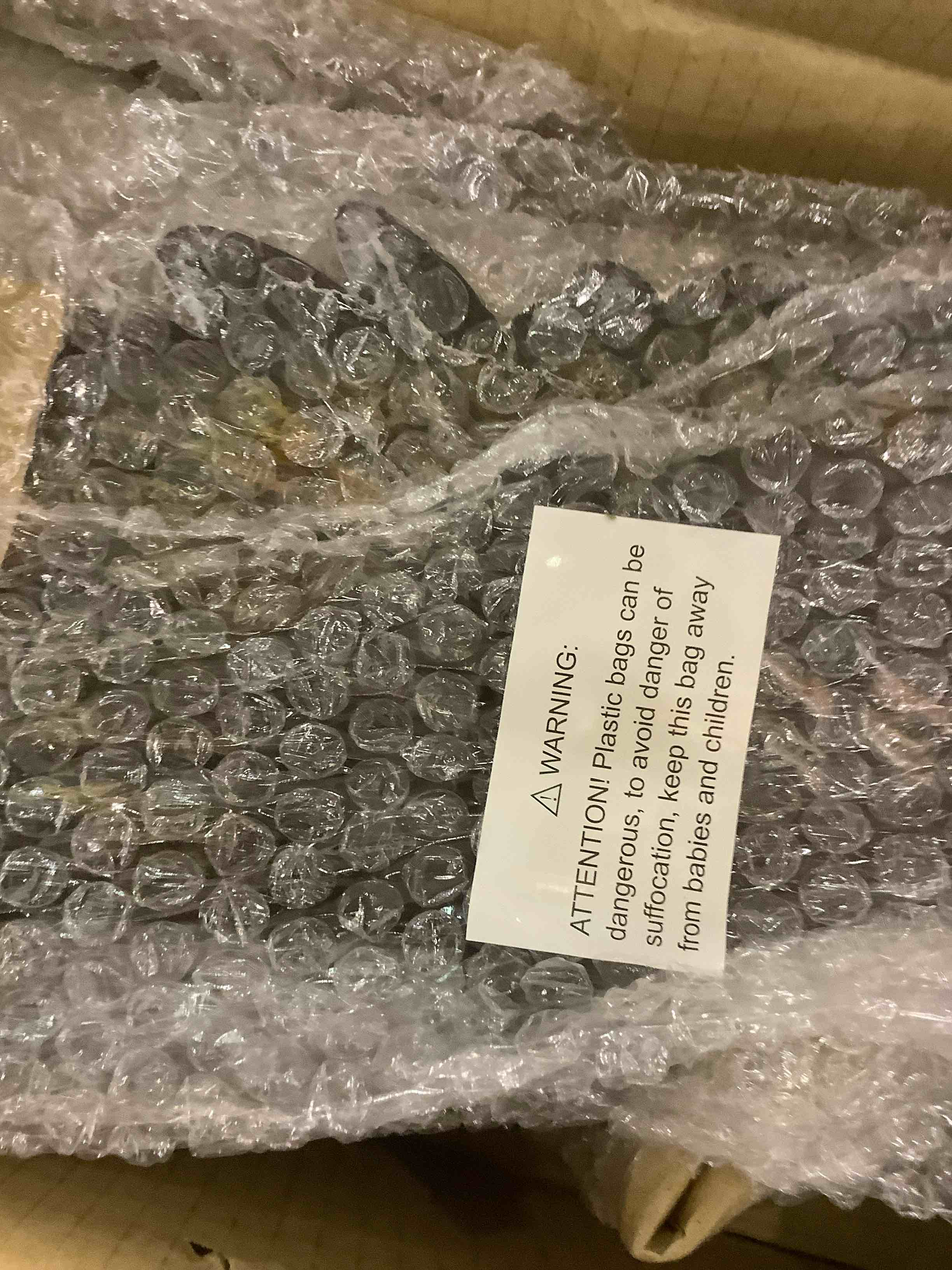 https://s3.amazonaws.com/lotting-images-prod/bidfta/EXS00740847_1702058509194.jpeg