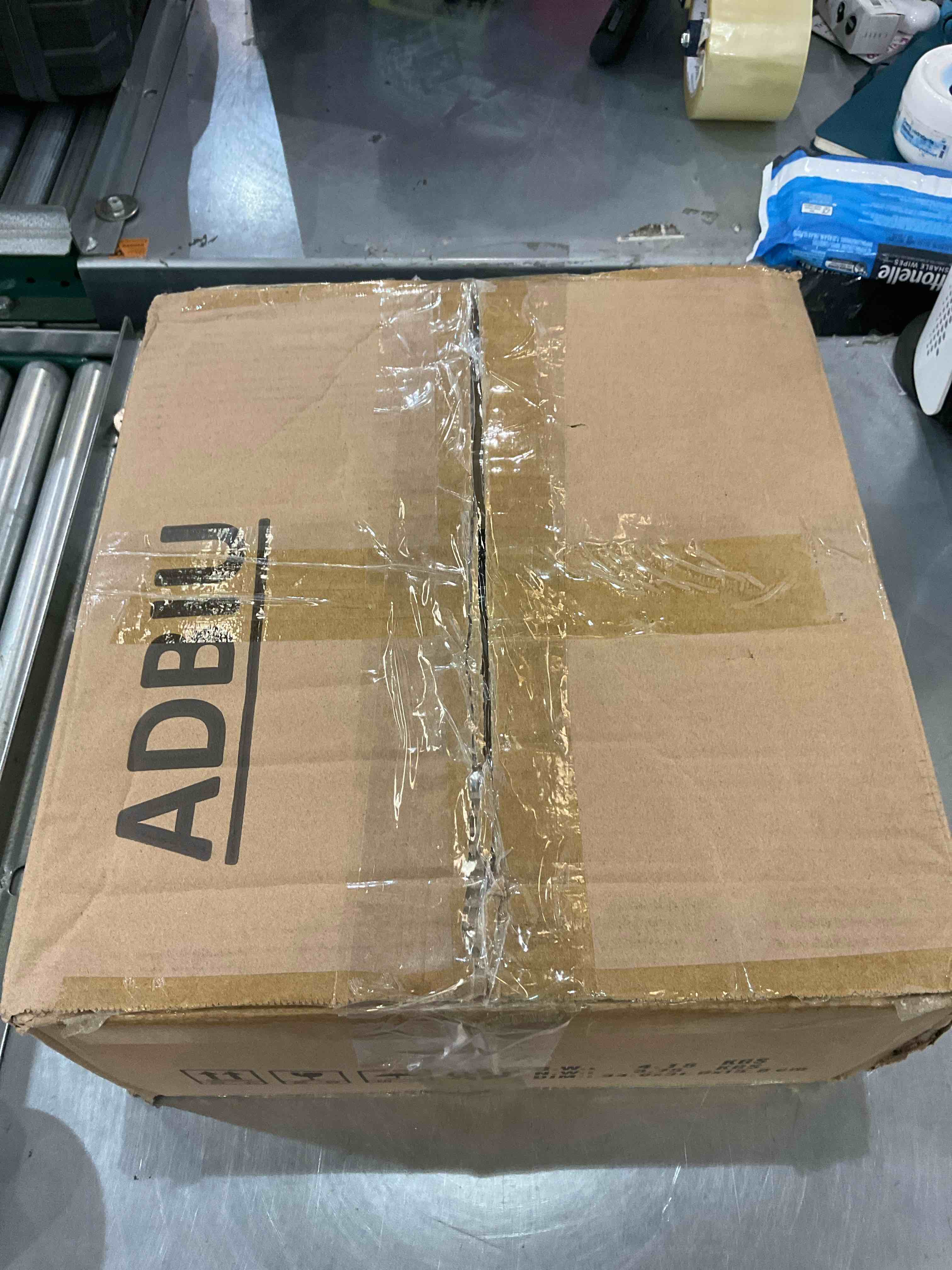 https://s3.amazonaws.com/lotting-images-prod/bidfta/EXS00741058_1702485021767.jpeg