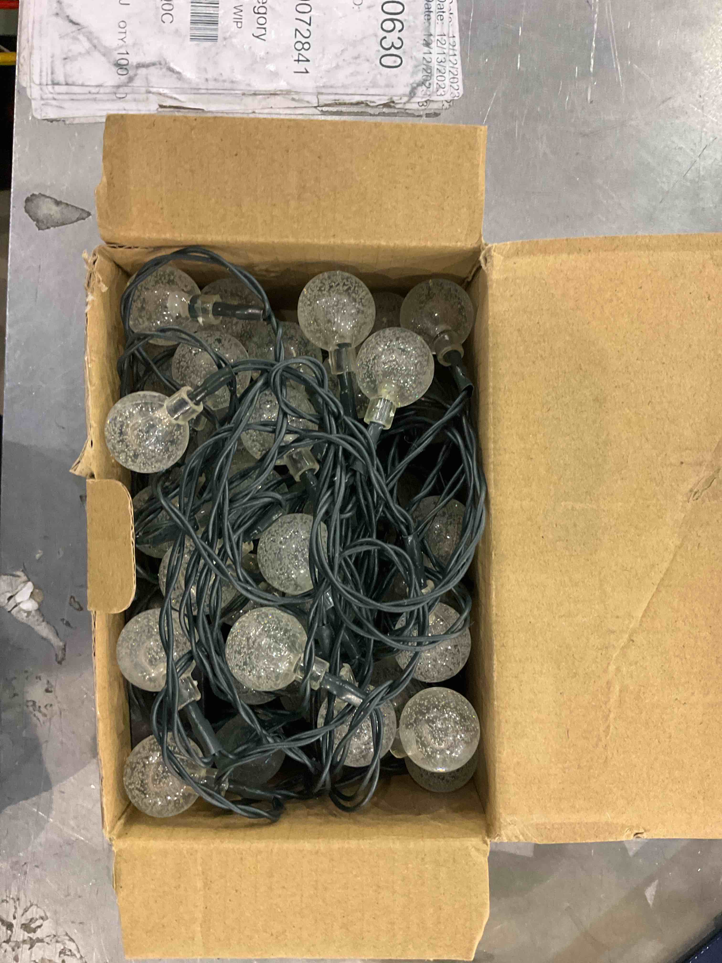 https://s3.amazonaws.com/lotting-images-prod/bidfta/EXS00742393_1702645365523.jpeg