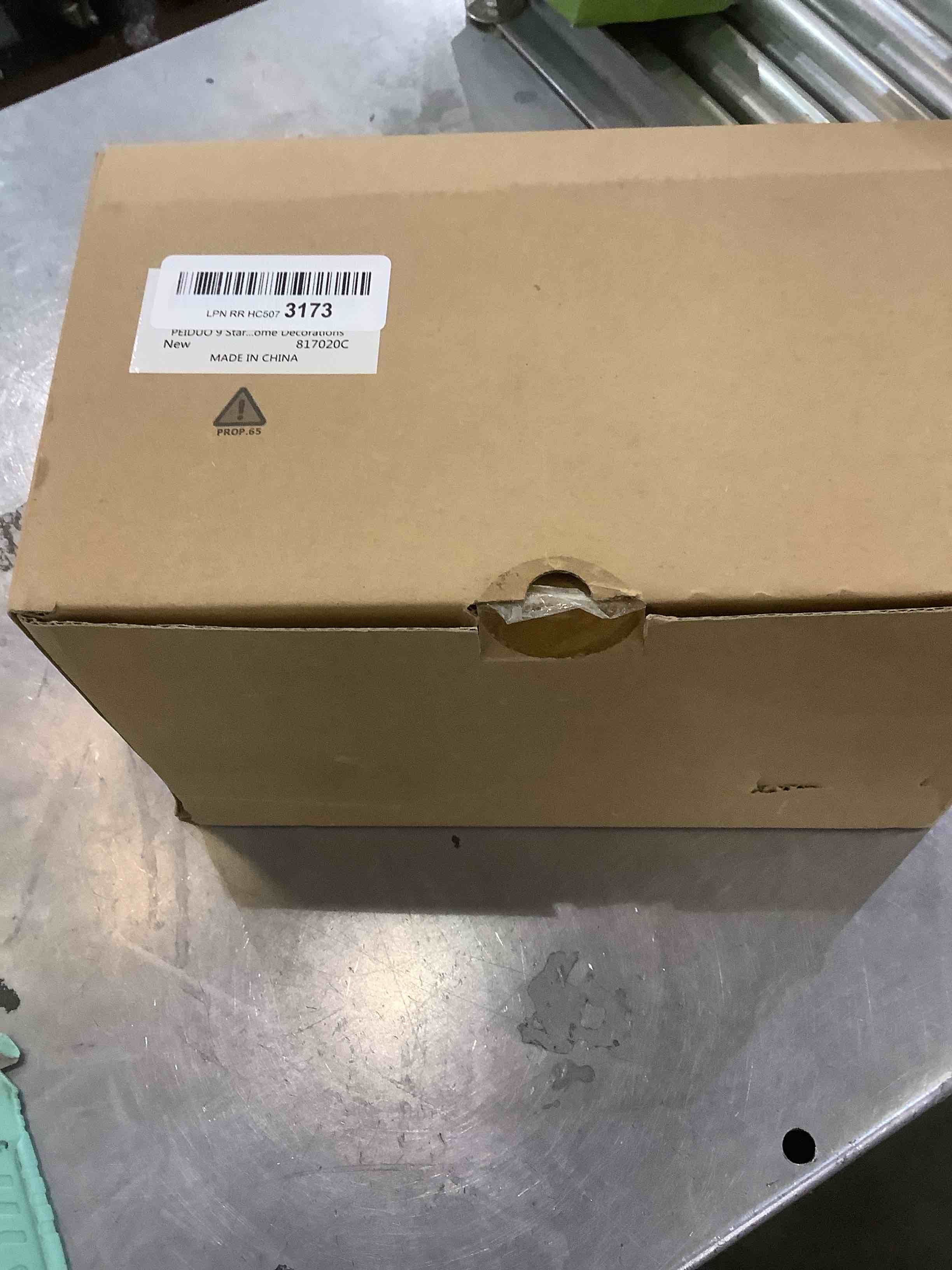 https://s3.amazonaws.com/lotting-images-prod/bidfta/EXS00742899_1702575308831.jpeg