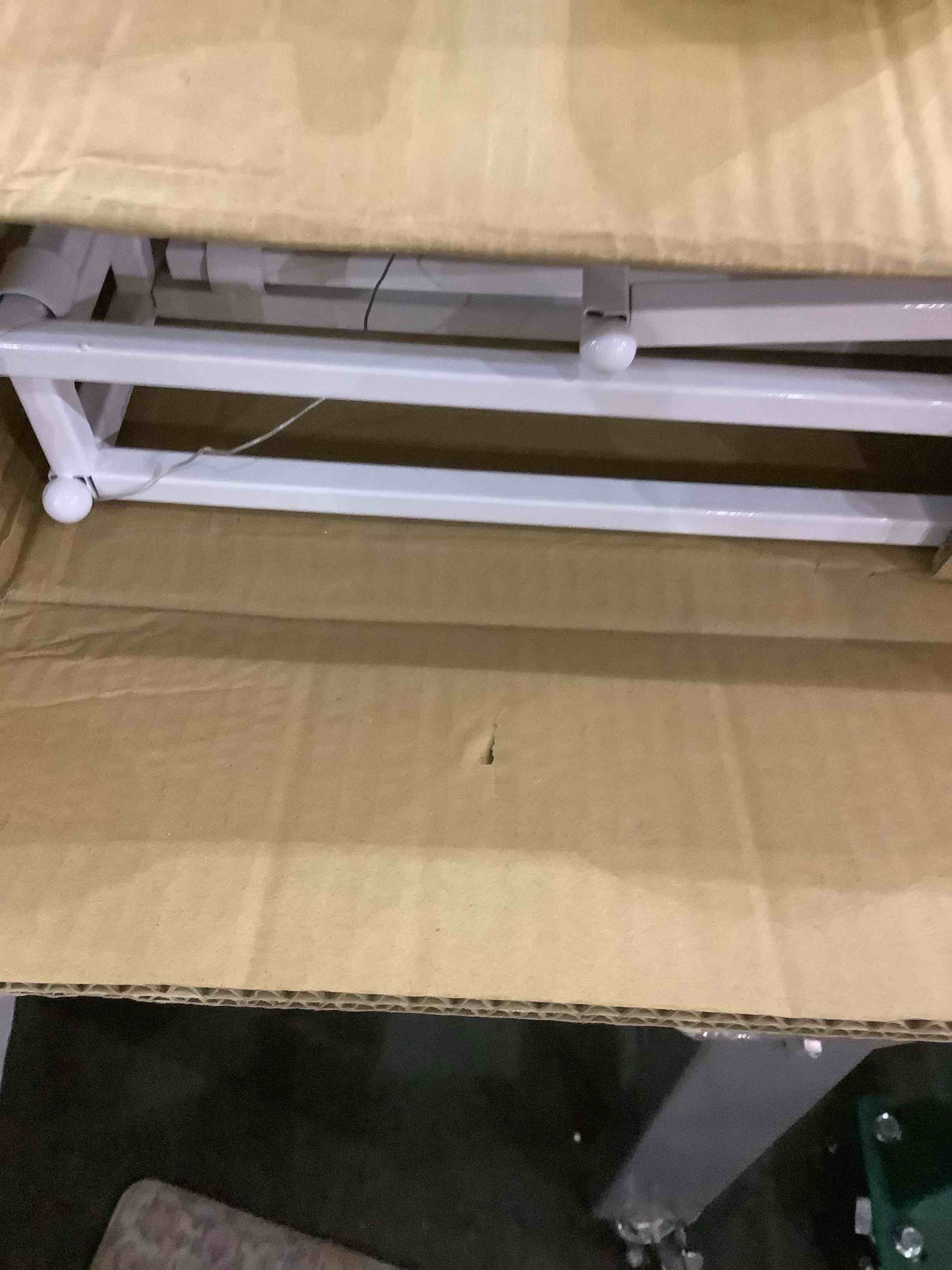 https://s3.amazonaws.com/lotting-images-prod/bidfta/EXS00743176_1702043156820.jpeg