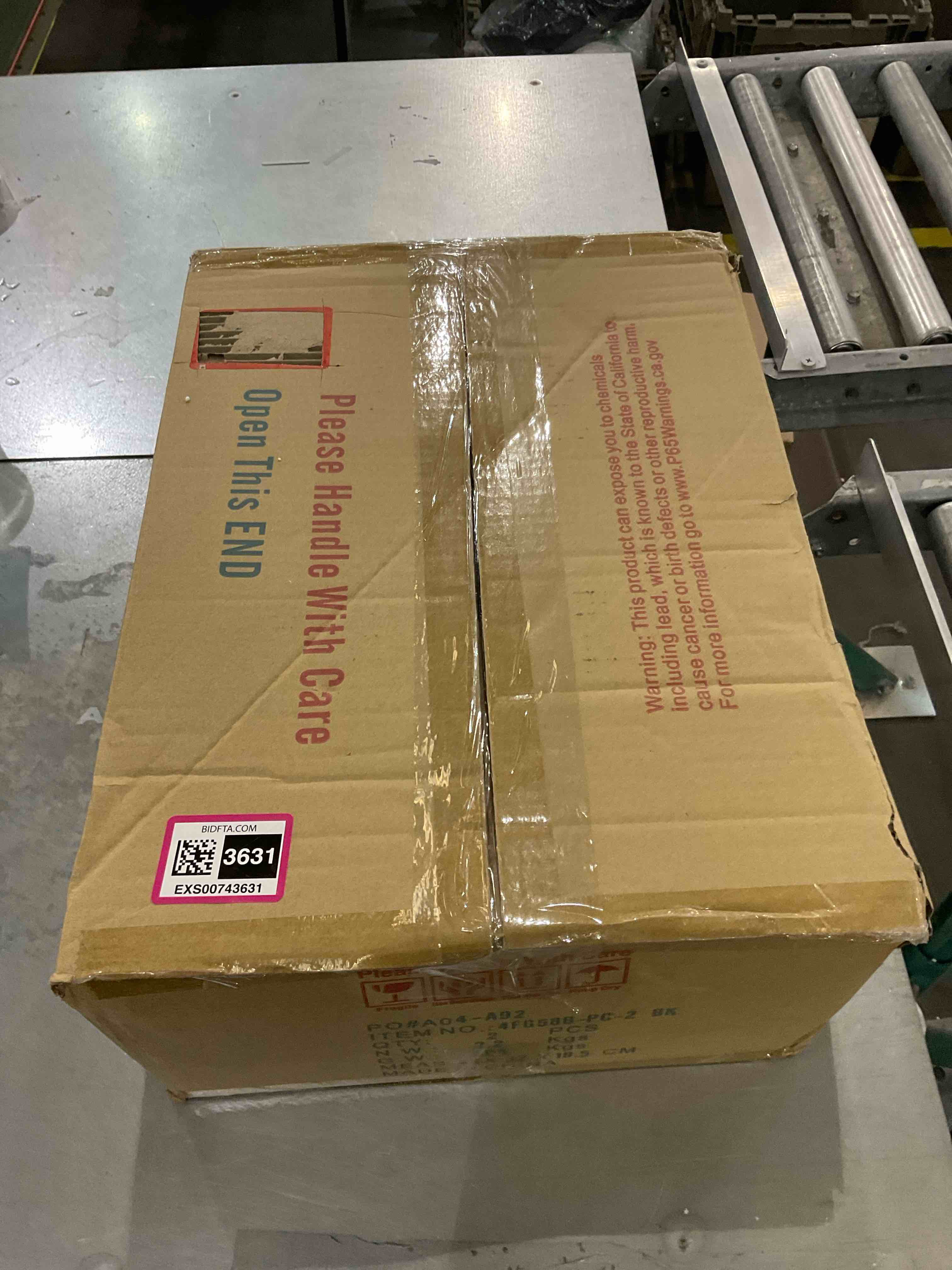 https://s3.amazonaws.com/lotting-images-prod/bidfta/EXS00743631_1702305813094.jpeg