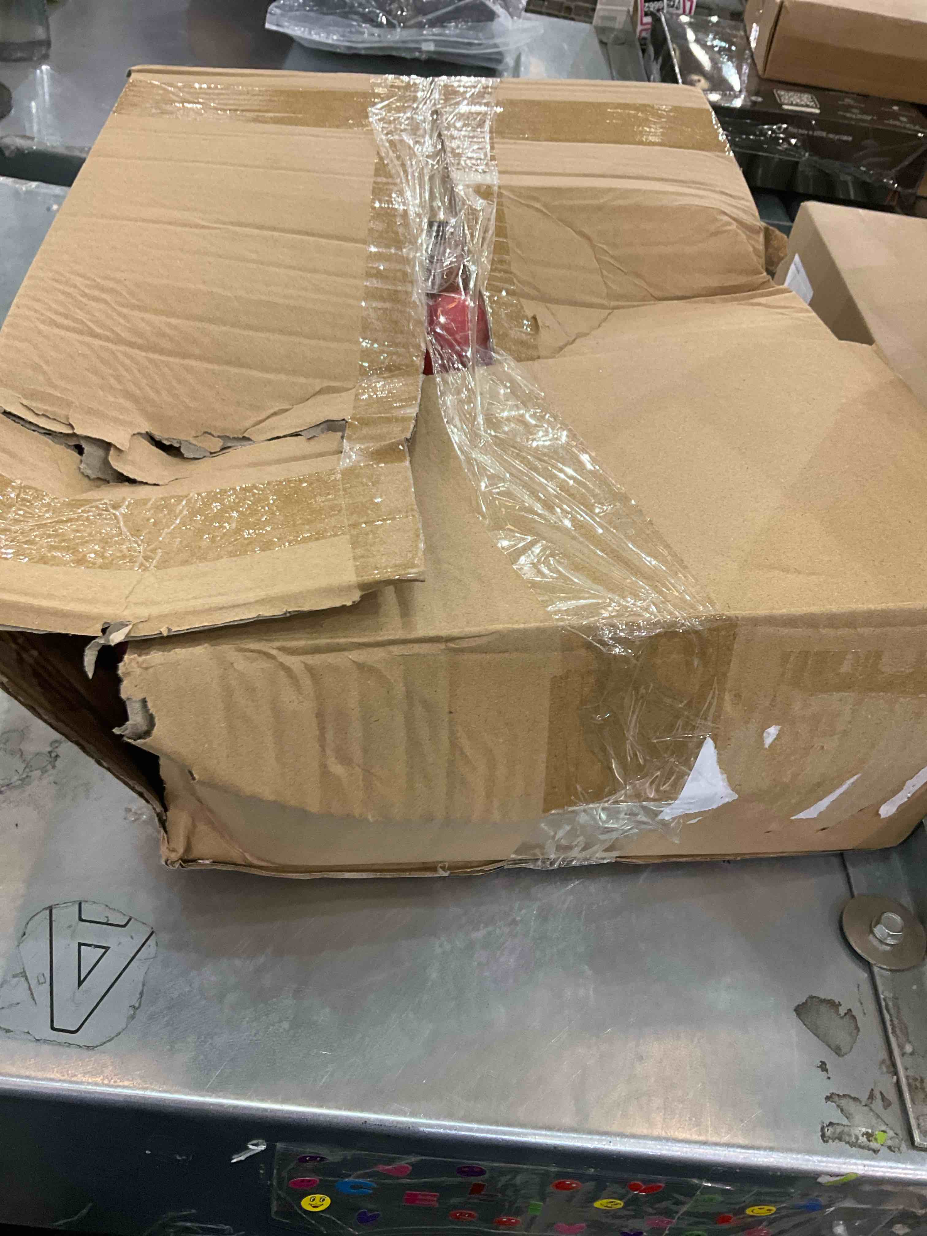 https://s3.amazonaws.com/lotting-images-prod/bidfta/EXS00744013_1702306737481.jpeg