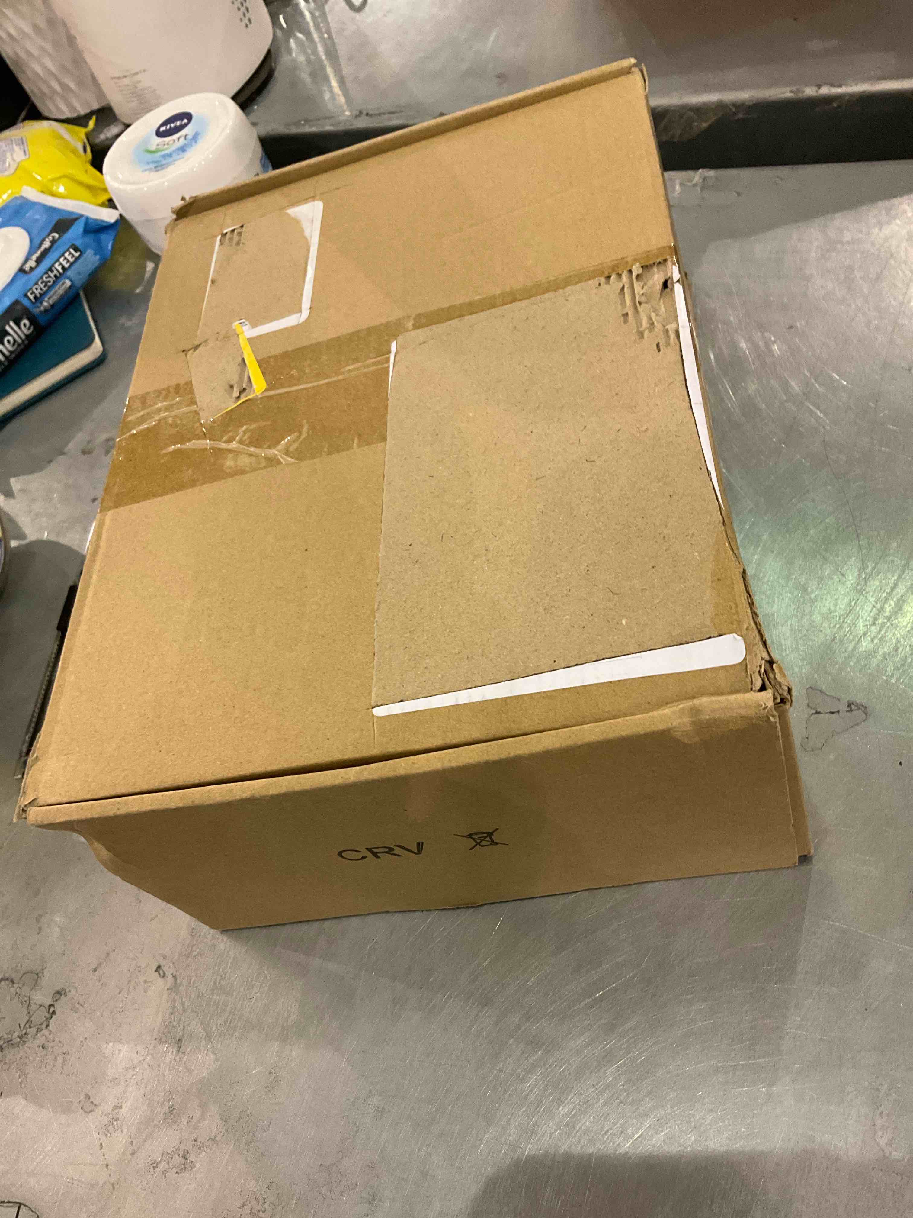 https://s3.amazonaws.com/lotting-images-prod/bidfta/EXS00744190_1702391342003.jpeg