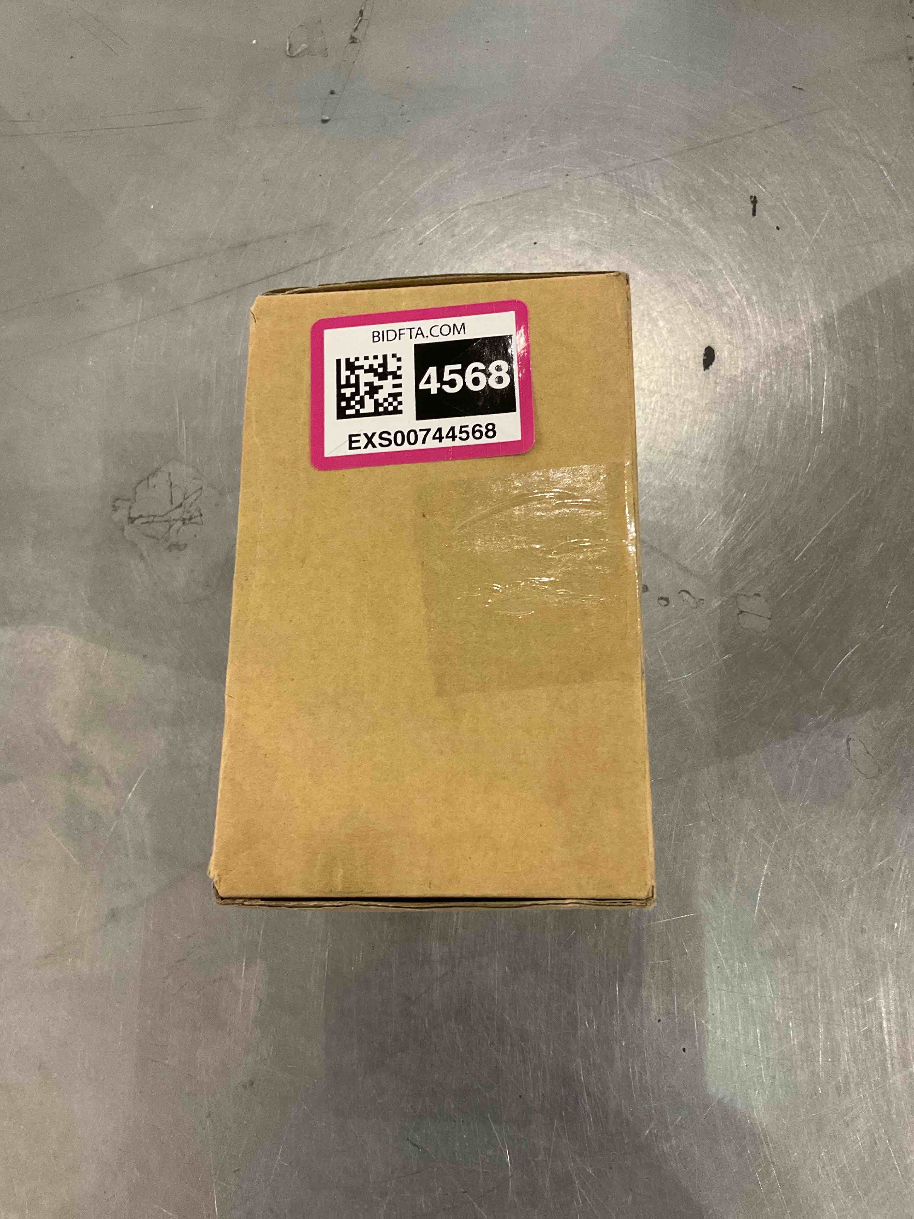 https://s3.amazonaws.com/lotting-images-prod/bidfta/EXS00744568_1702470249455.jpeg