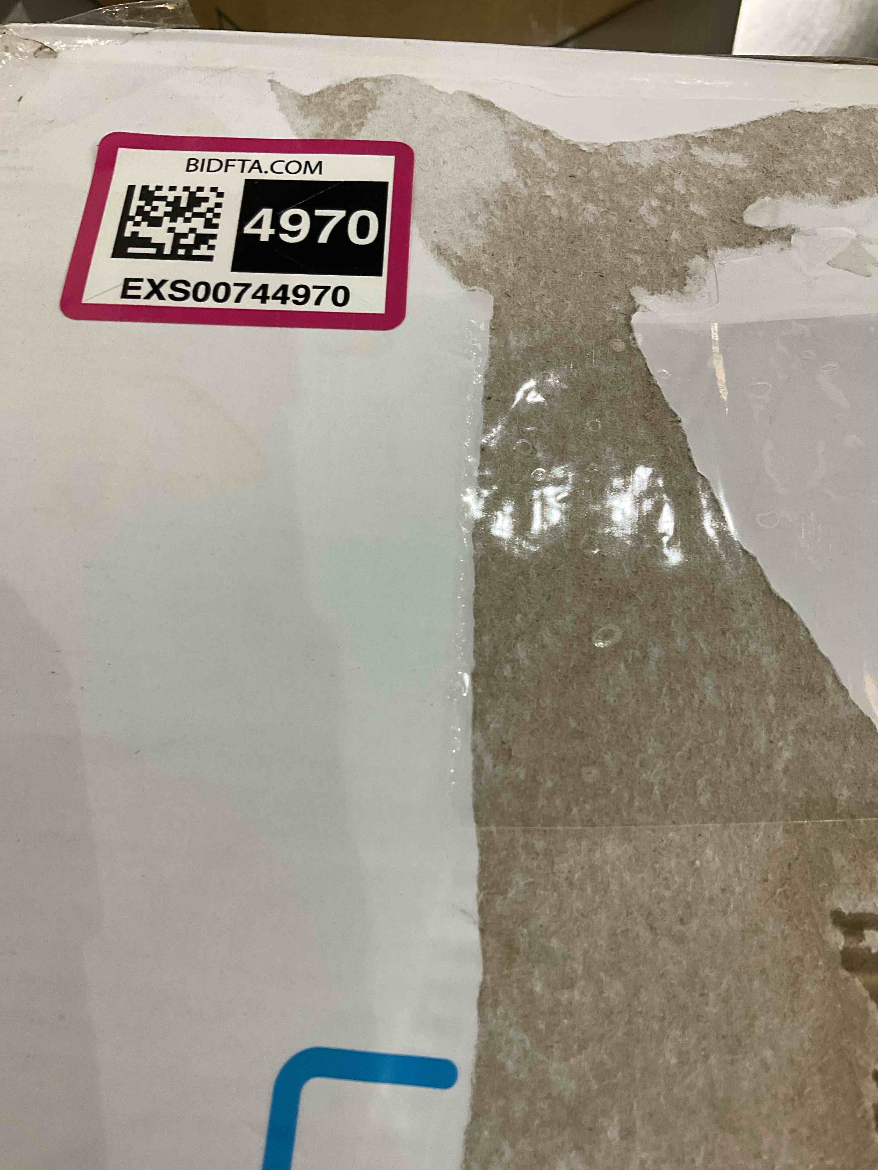 https://s3.amazonaws.com/lotting-images-prod/bidfta/EXS00744970_1702576800560.jpeg