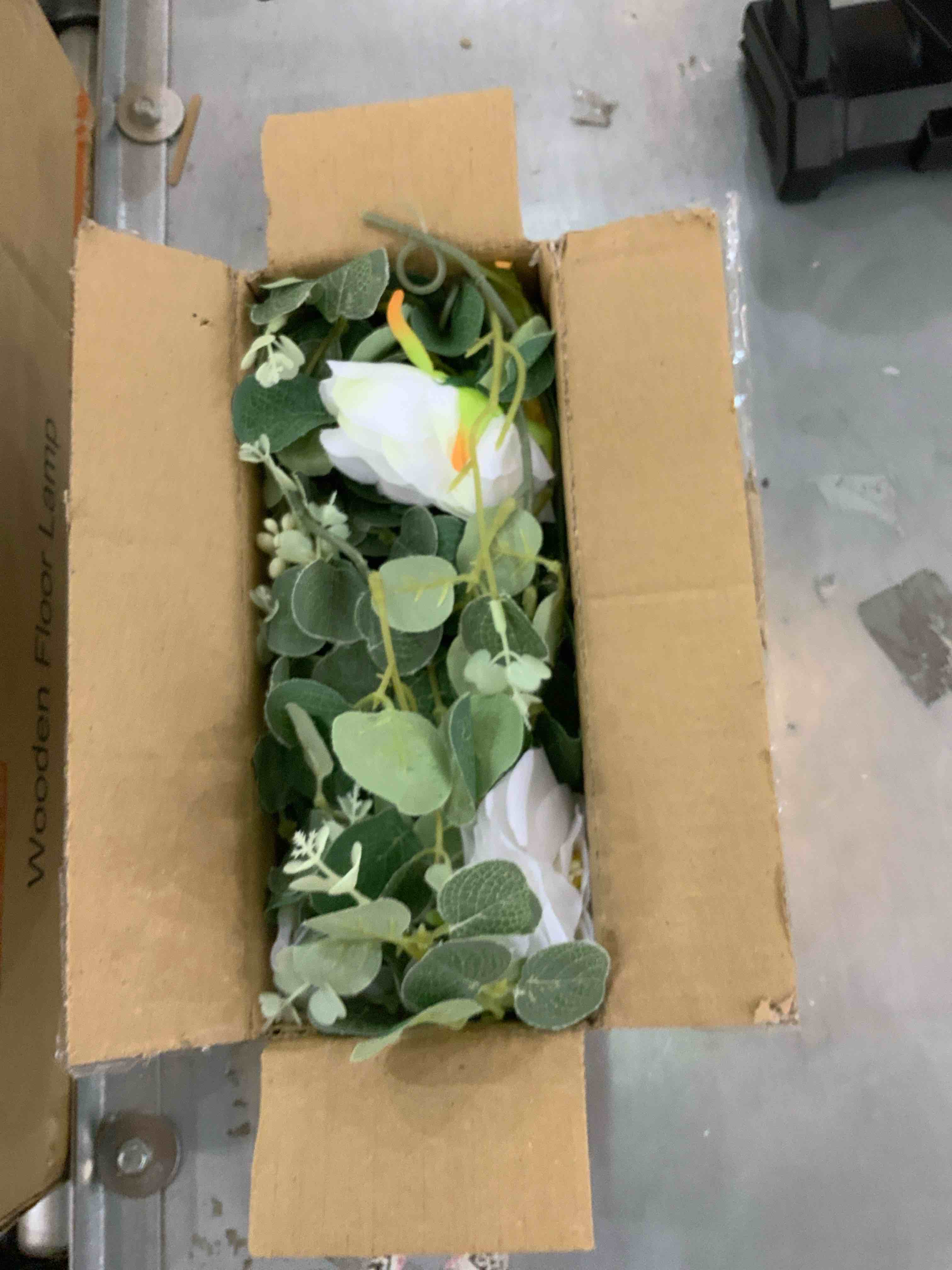 https://s3.amazonaws.com/lotting-images-prod/bidfta/EXS00745936_1702486376774.jpeg
