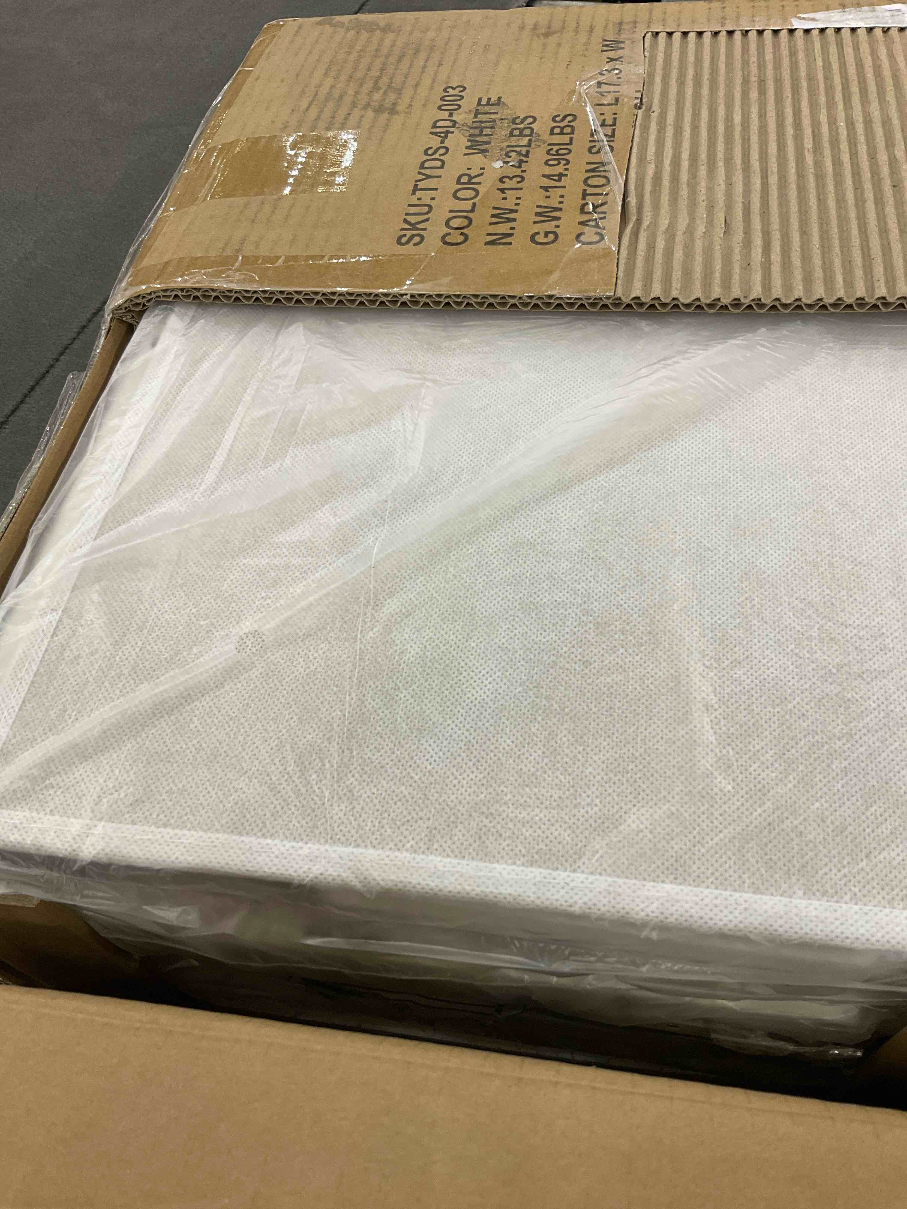 https://s3.amazonaws.com/lotting-images-prod/bidfta/EXS00746776_1702577382389.jpeg