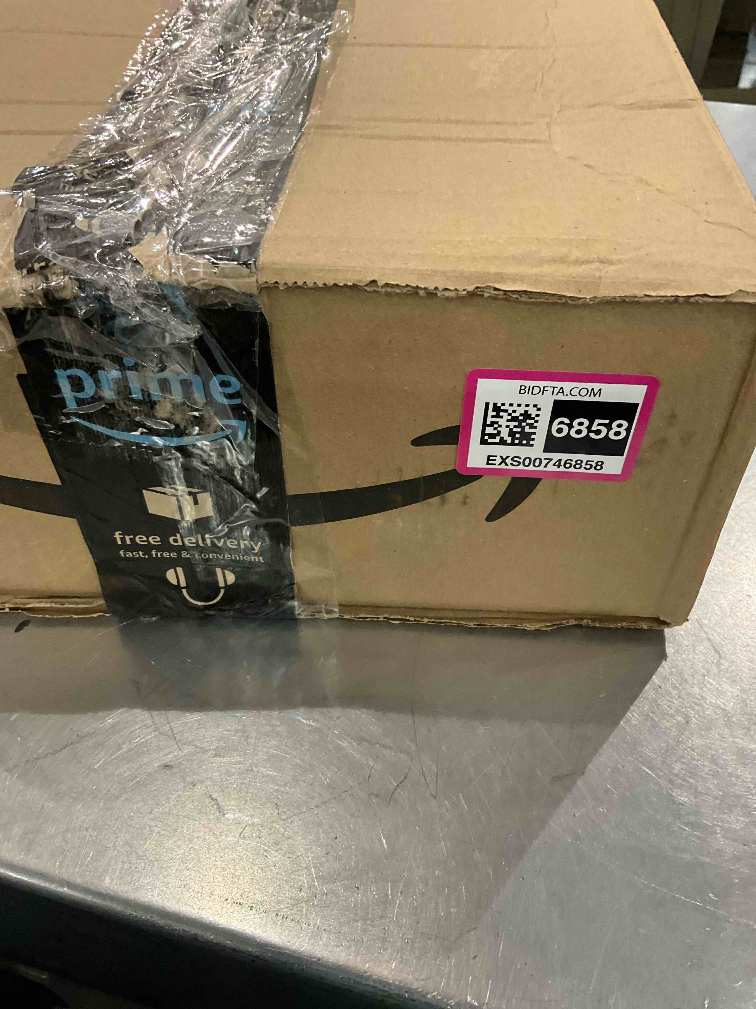https://s3.amazonaws.com/lotting-images-prod/bidfta/EXS00746858_1702650357736.jpeg