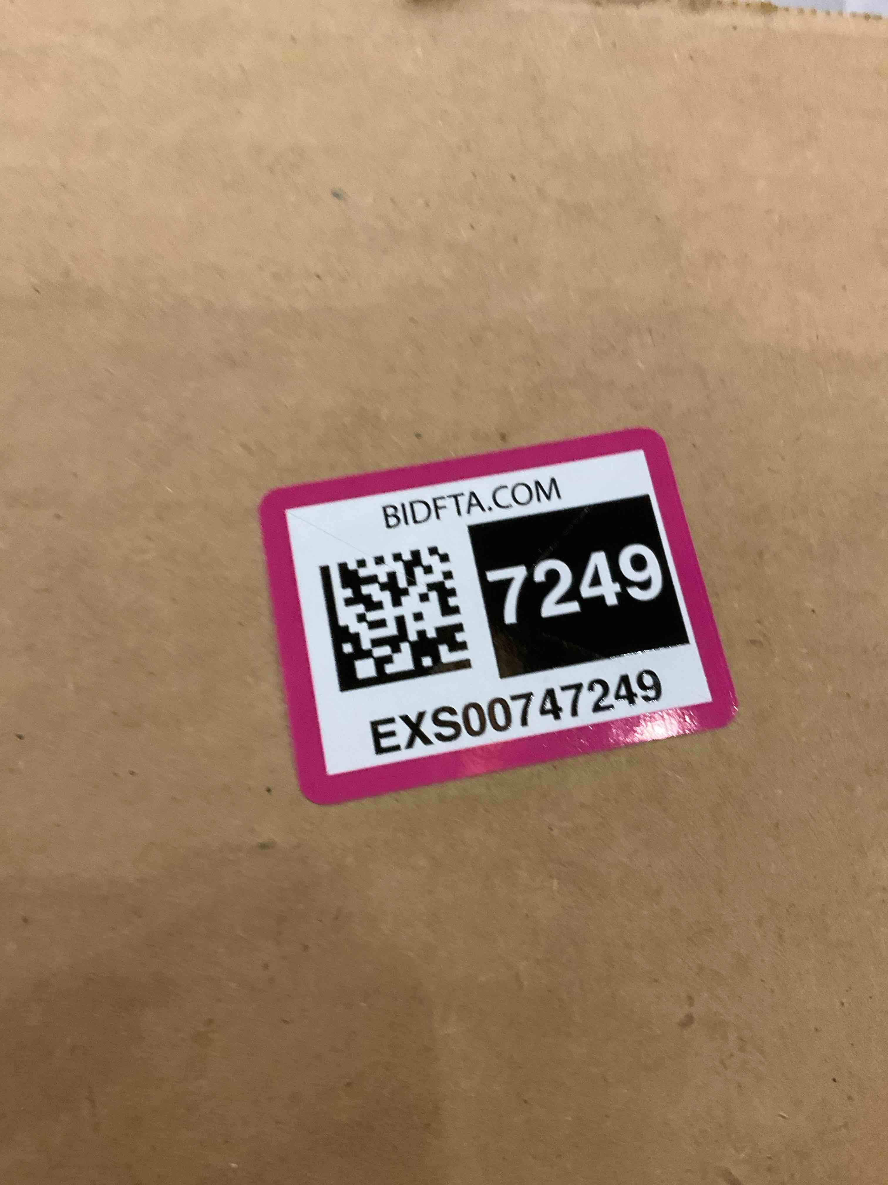 https://s3.amazonaws.com/lotting-images-prod/bidfta/EXS00747249_1702564098233.jpeg