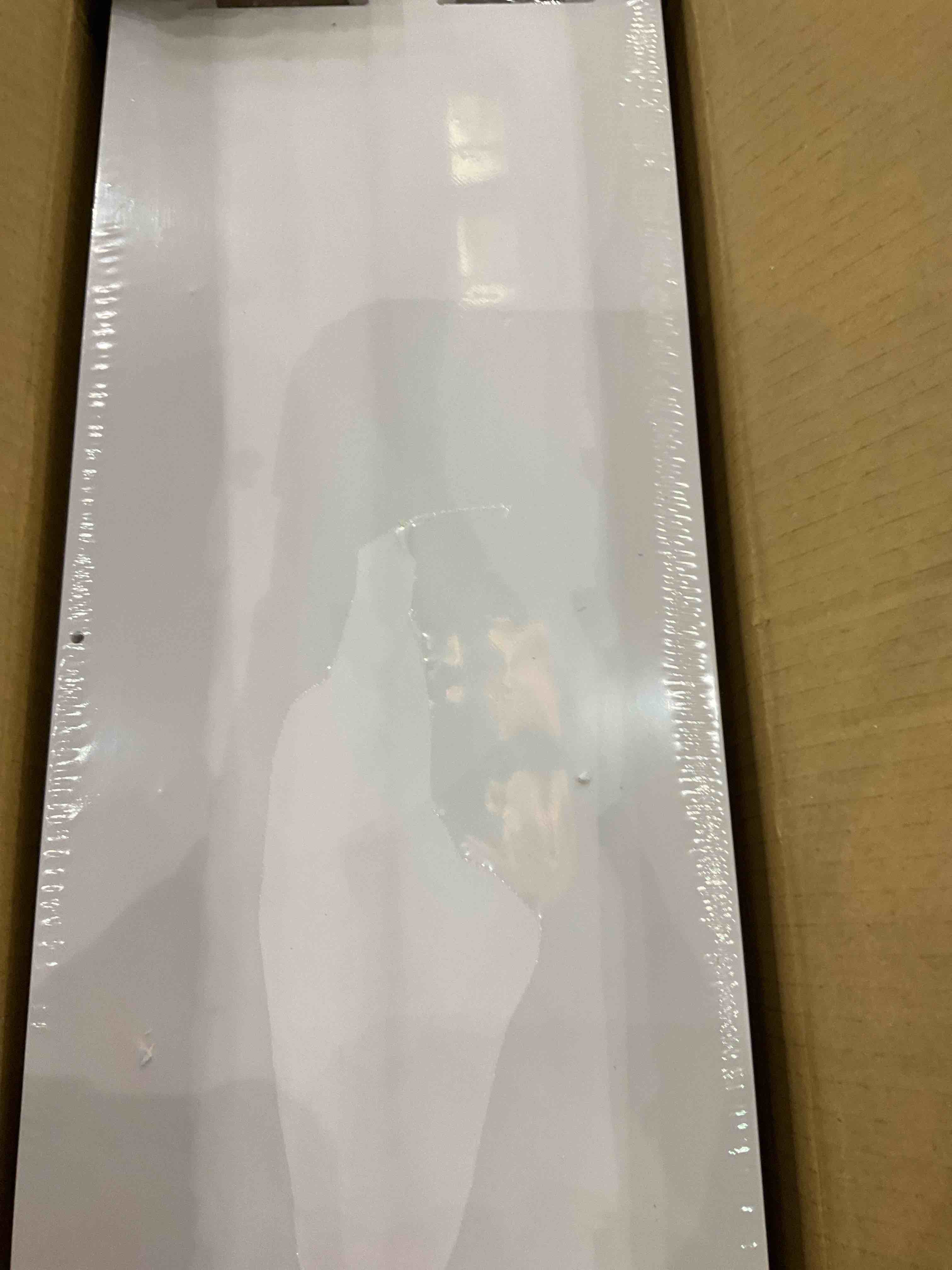 https://s3.amazonaws.com/lotting-images-prod/bidfta/EXS00747391_1702650616814.jpeg