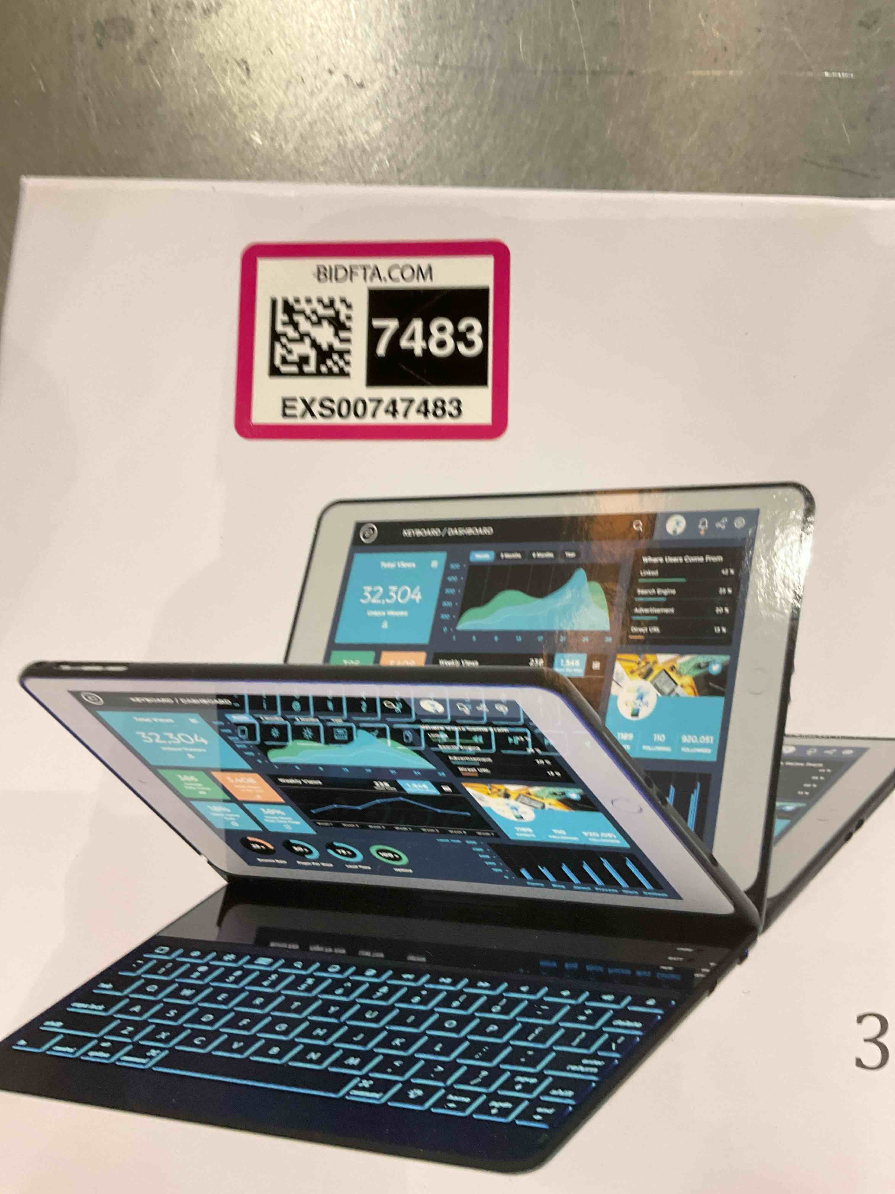 https://s3.amazonaws.com/lotting-images-prod/bidfta/EXS00747483_1702666029656.jpeg