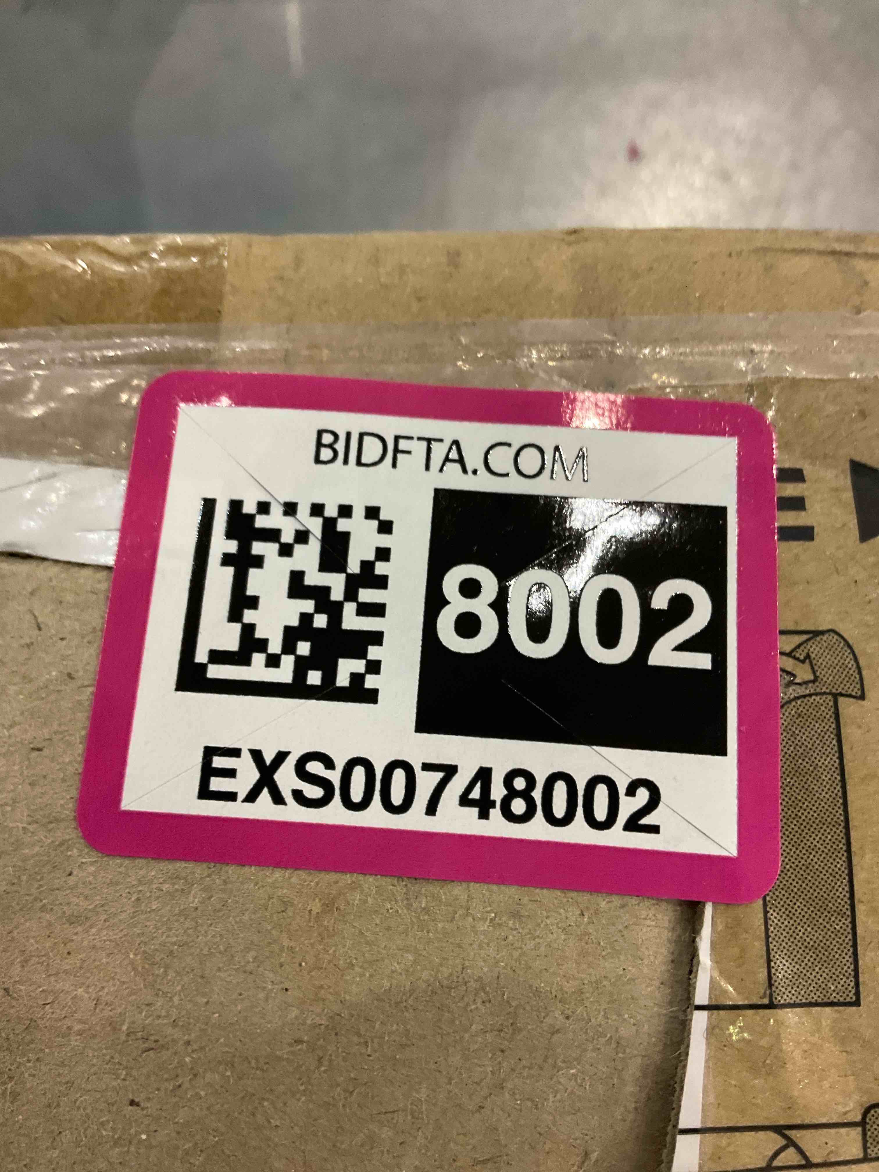 https://s3.amazonaws.com/lotting-images-prod/bidfta/EXS00748002_1701864911528.jpeg