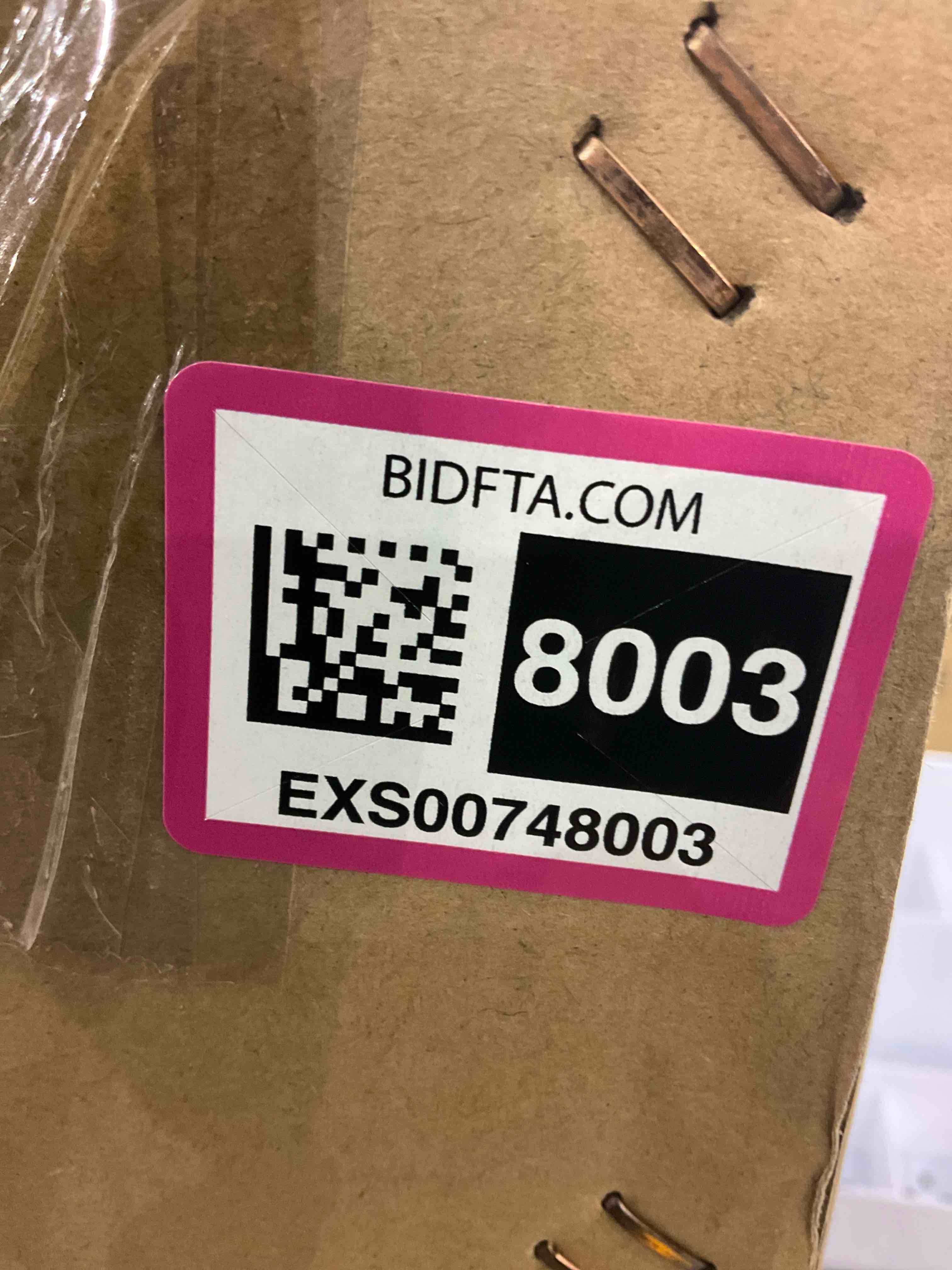 https://s3.amazonaws.com/lotting-images-prod/bidfta/EXS00748003_1701865027562.jpeg