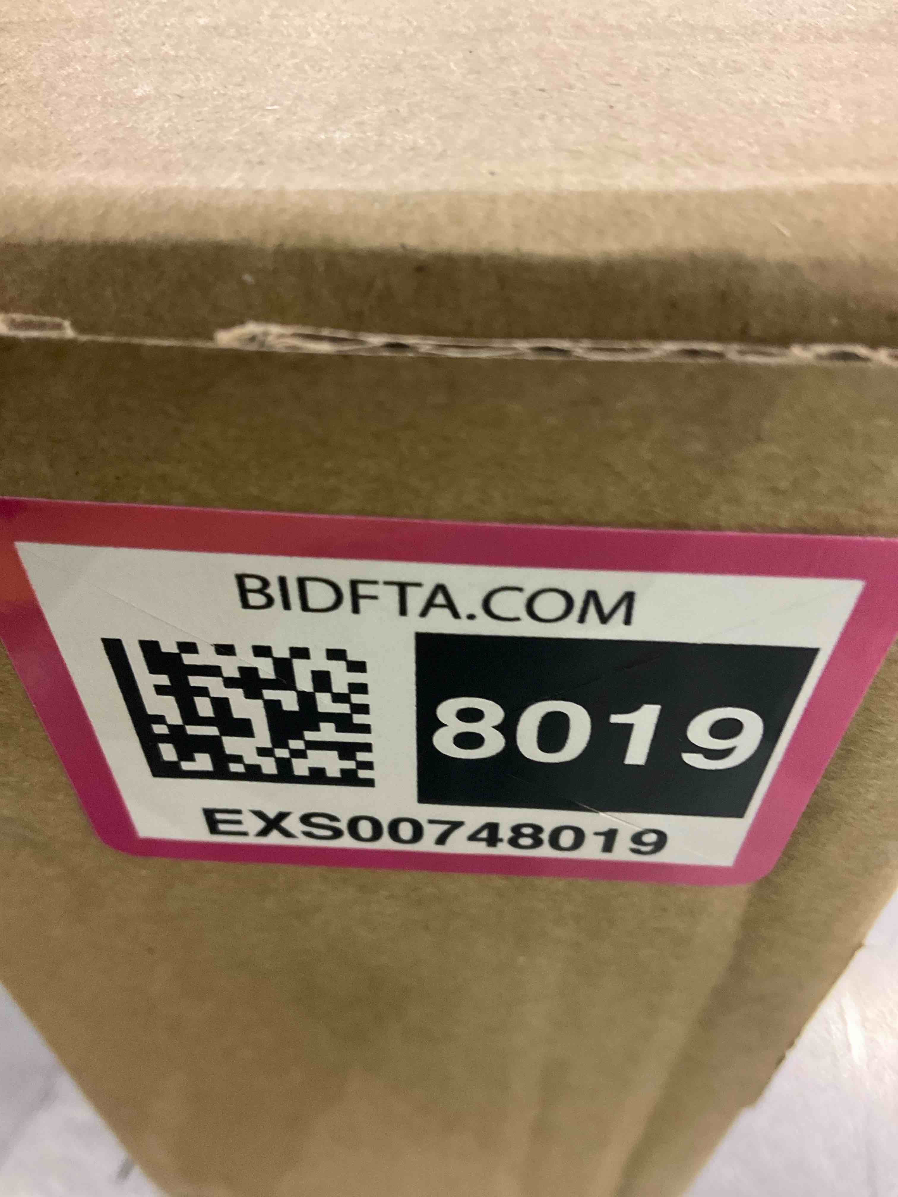 https://s3.amazonaws.com/lotting-images-prod/bidfta/EXS00748019_1701866973562.jpeg