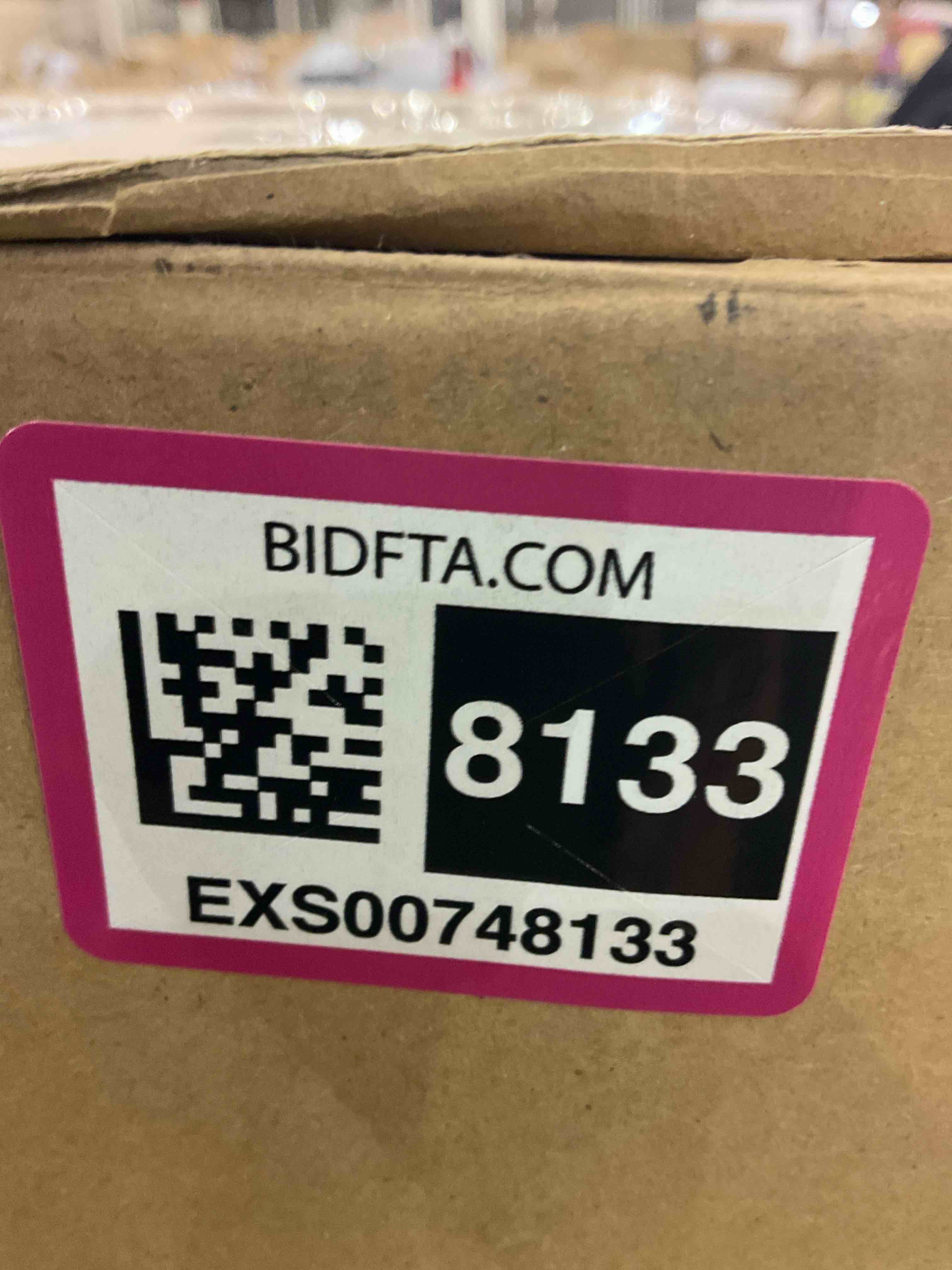 https://s3.amazonaws.com/lotting-images-prod/bidfta/EXS00748133_1701886070753.jpeg