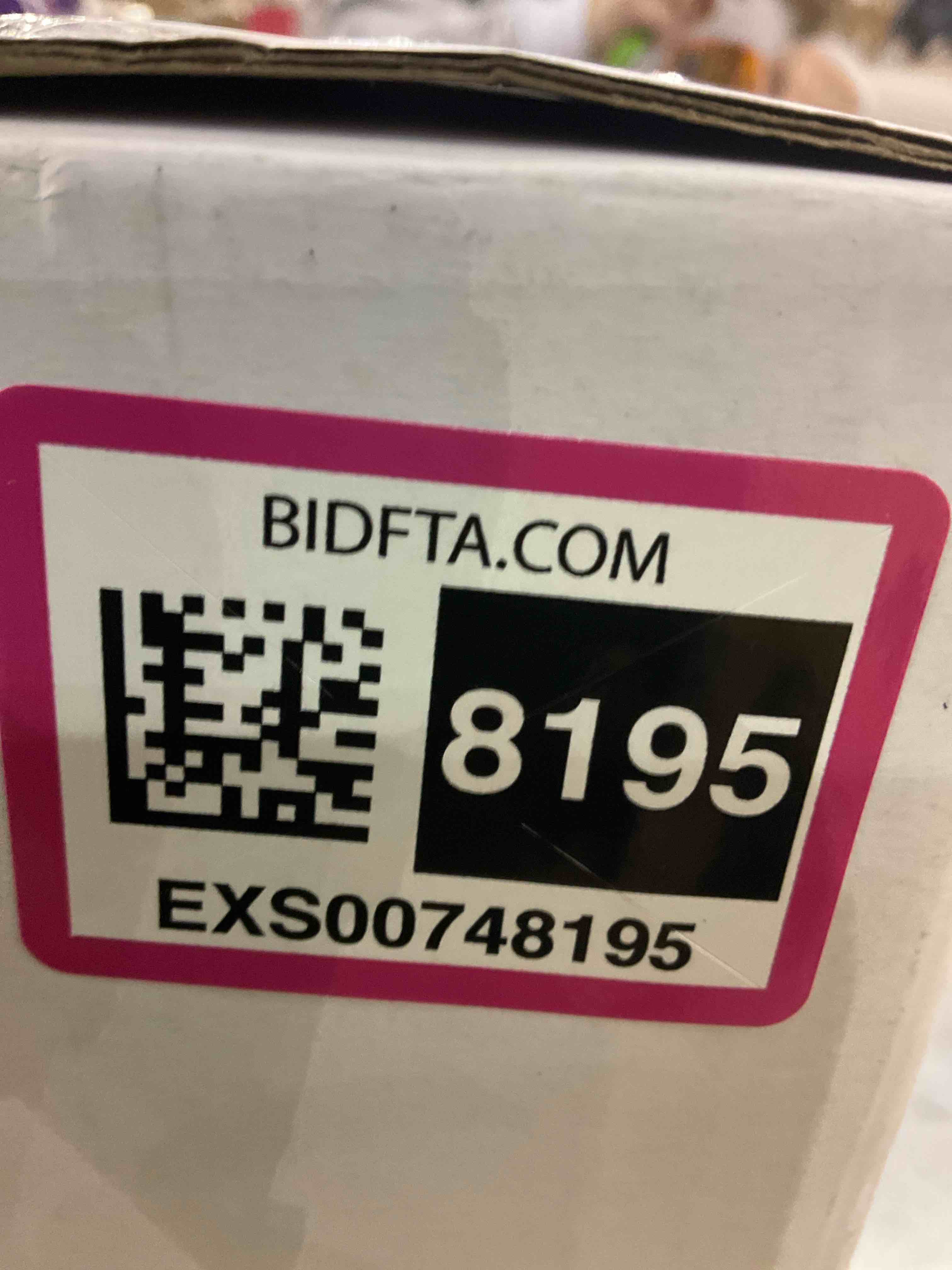 https://s3.amazonaws.com/lotting-images-prod/bidfta/EXS00748195_1701955276487.jpeg