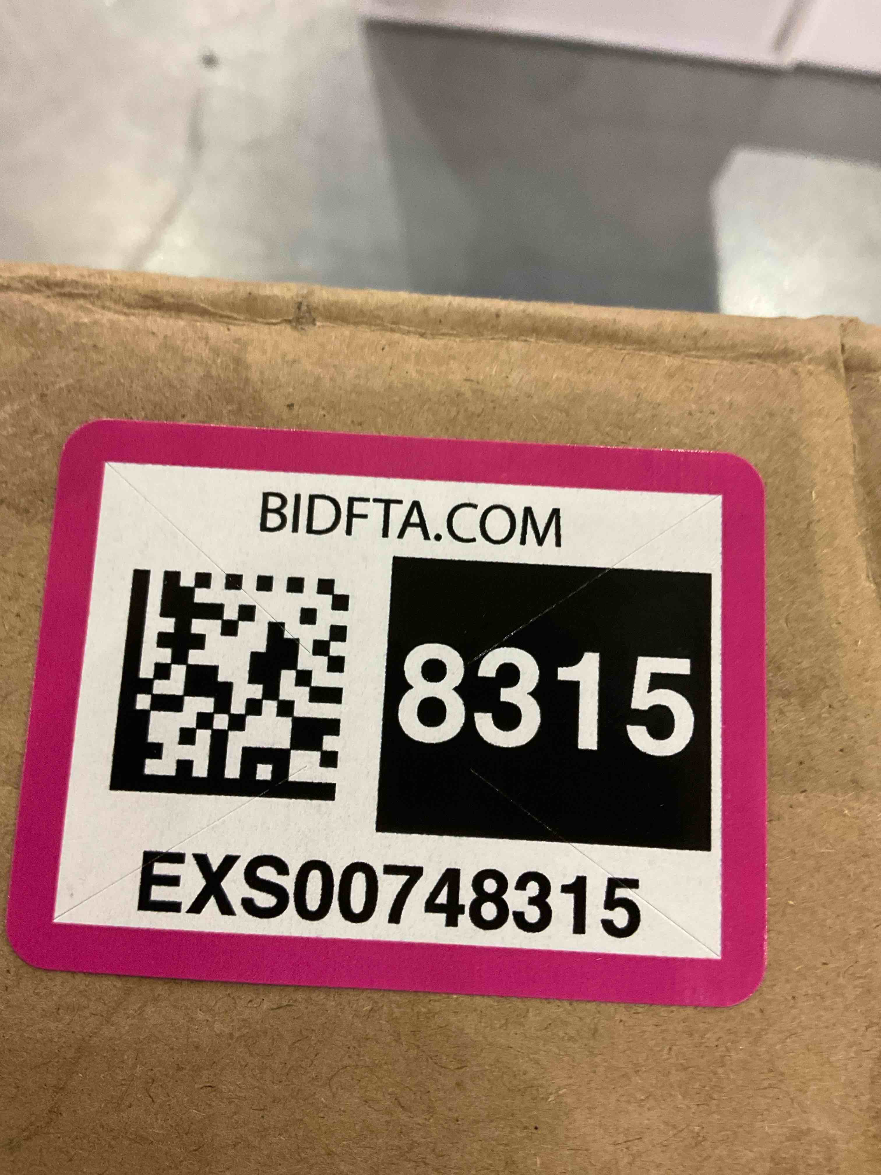 https://s3.amazonaws.com/lotting-images-prod/bidfta/EXS00748315_1701979079688.jpeg
