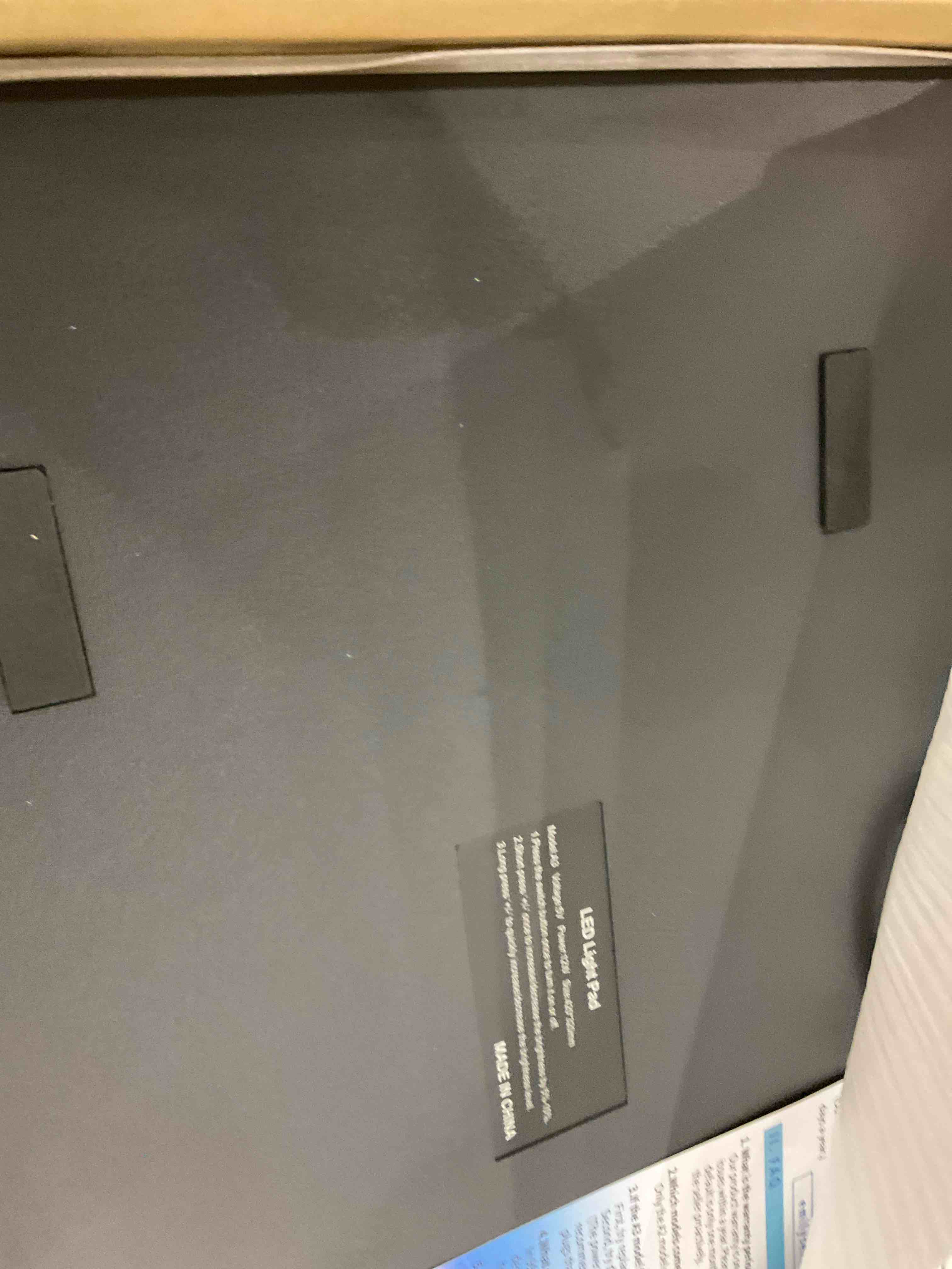 https://s3.amazonaws.com/lotting-images-prod/bidfta/EXS00748419_1702058641225.jpeg