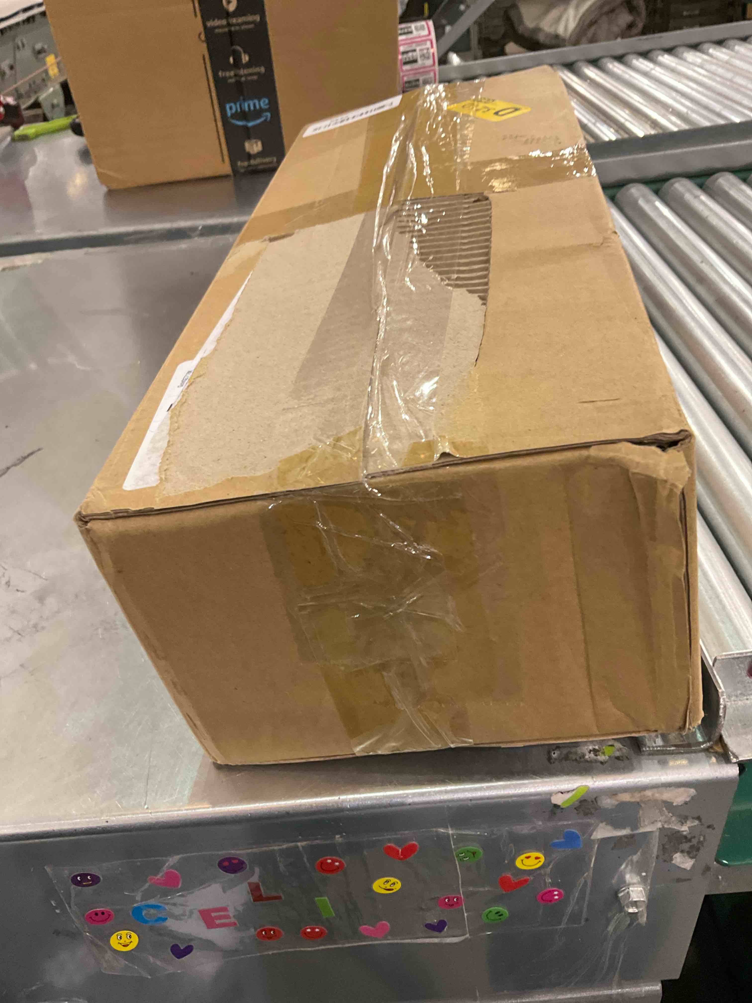 https://s3.amazonaws.com/lotting-images-prod/bidfta/EXS00749685_1701979623538.jpeg