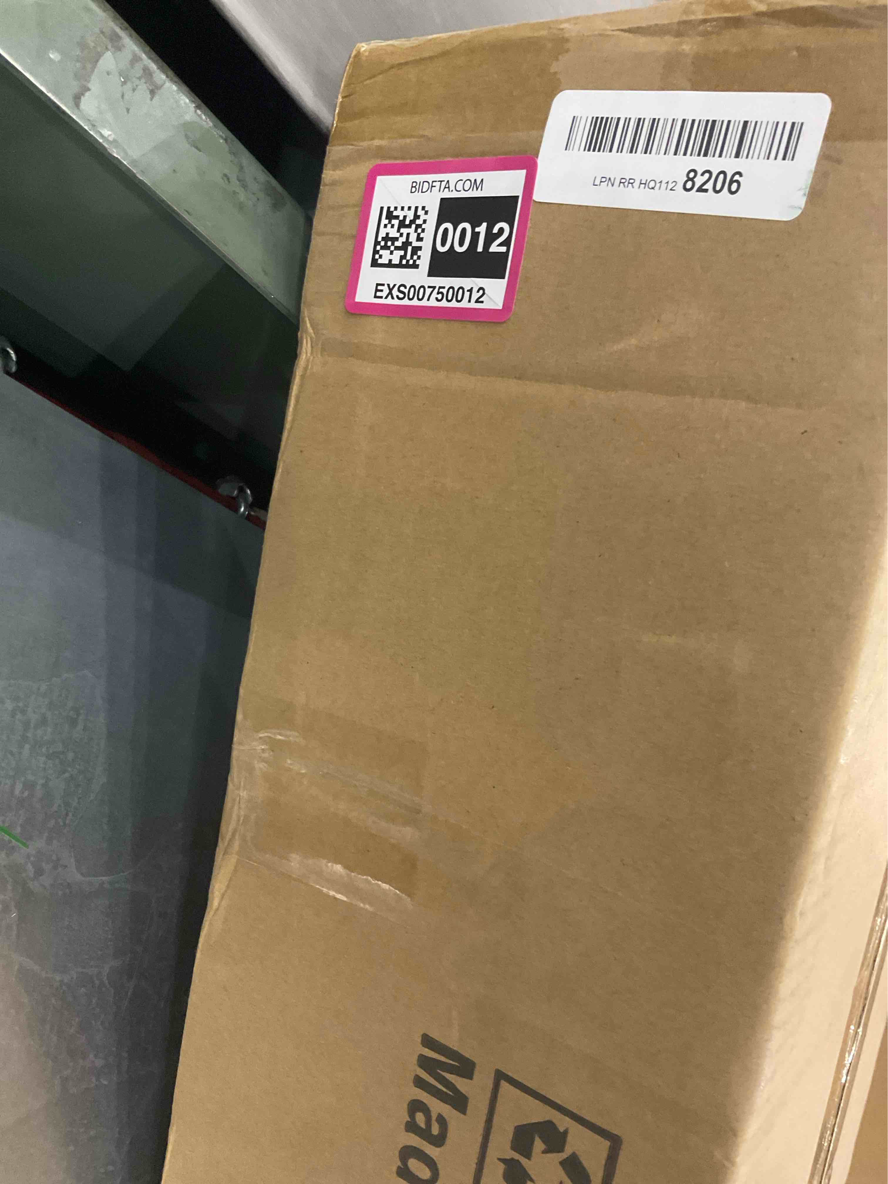 https://s3.amazonaws.com/lotting-images-prod/bidfta/EXS00750012_1704211353228.jpeg
