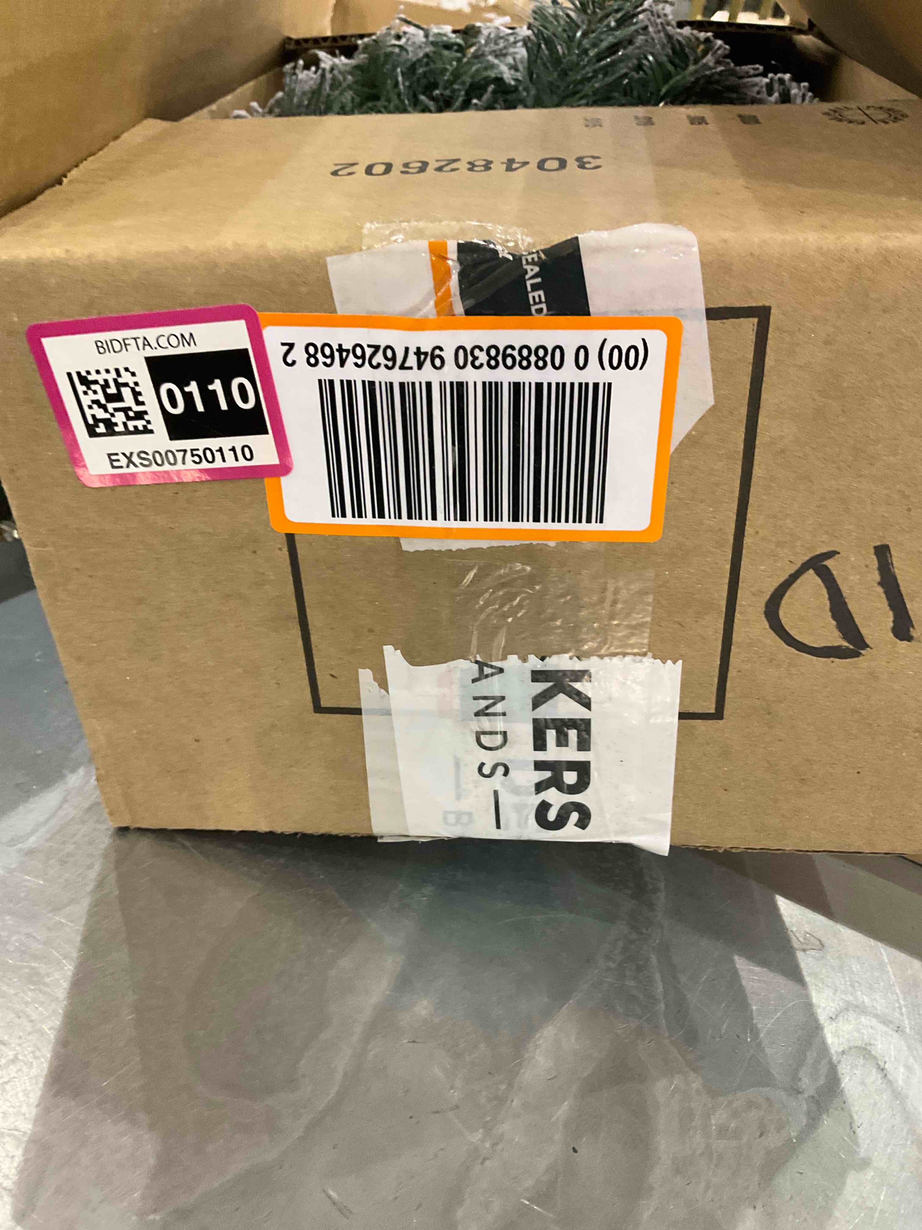 https://s3.amazonaws.com/lotting-images-prod/bidfta/EXS00750110_1704286001259.jpeg
